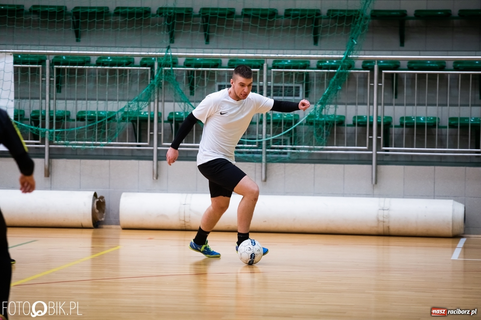 Zdjęcie w galerii na portalu naszraciborz.pl: Niedzielne emocje w lidze futsalu [FOTO] wiadomości z regionu