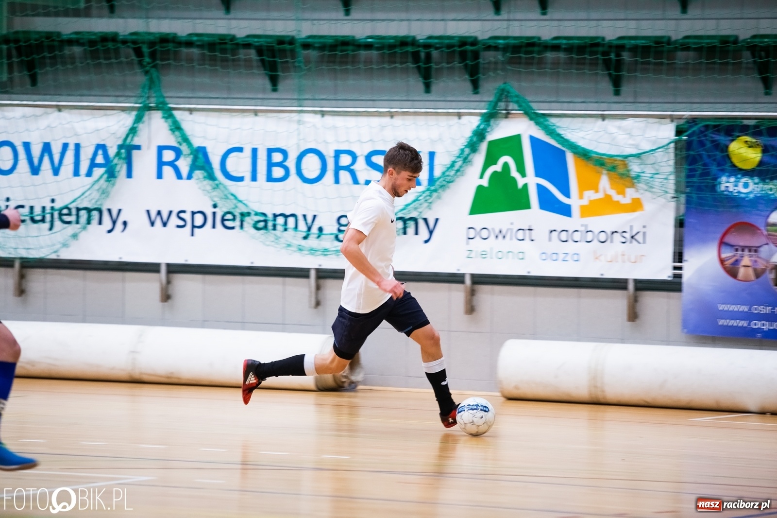 Zdjęcie w galerii na portalu naszraciborz.pl: Niedzielne emocje w lidze futsalu [FOTO] wiadomości z regionu