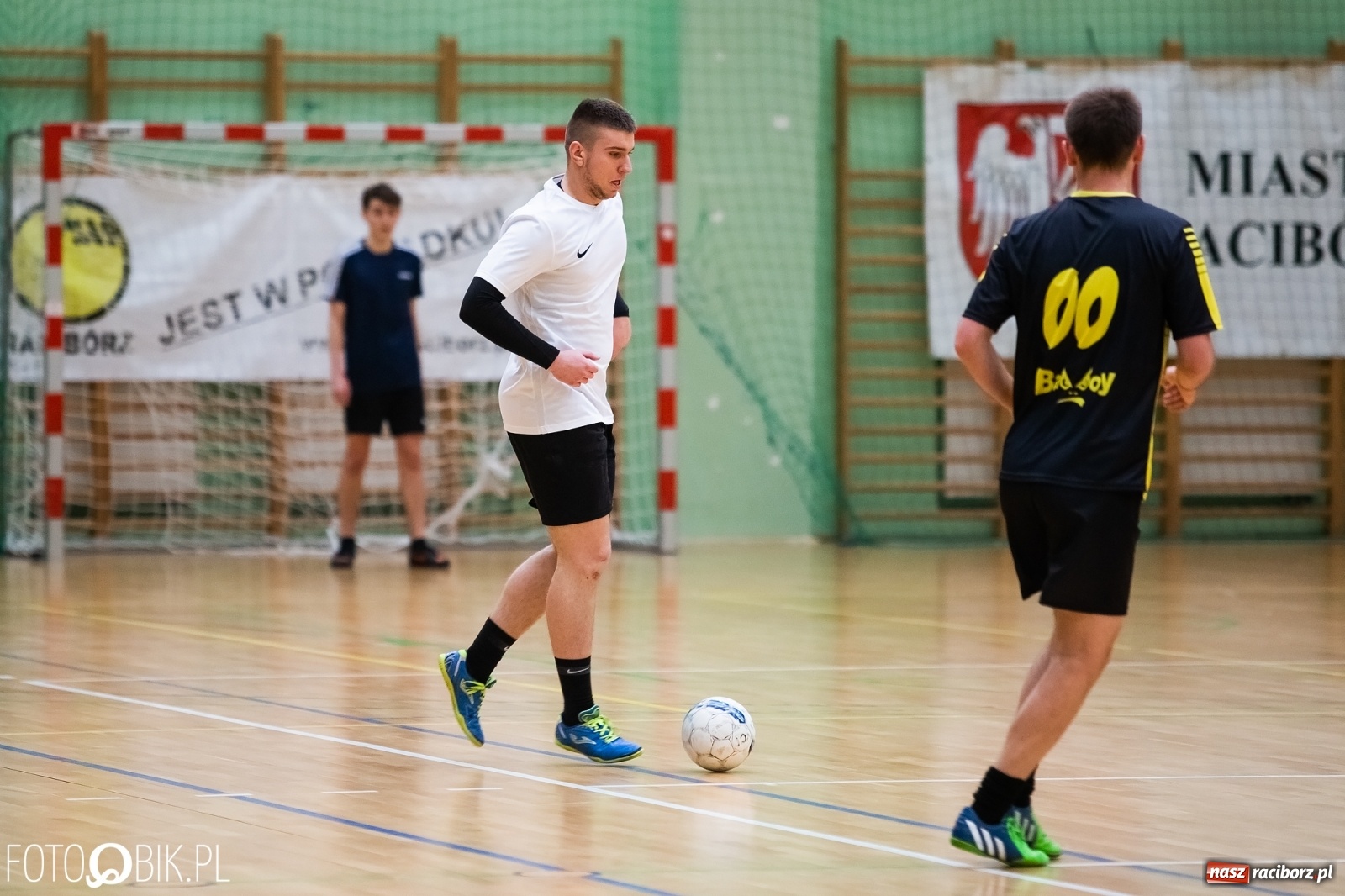 Zdjęcie w galerii na portalu naszraciborz.pl: Niedzielne emocje w lidze futsalu [FOTO] wiadomości z regionu