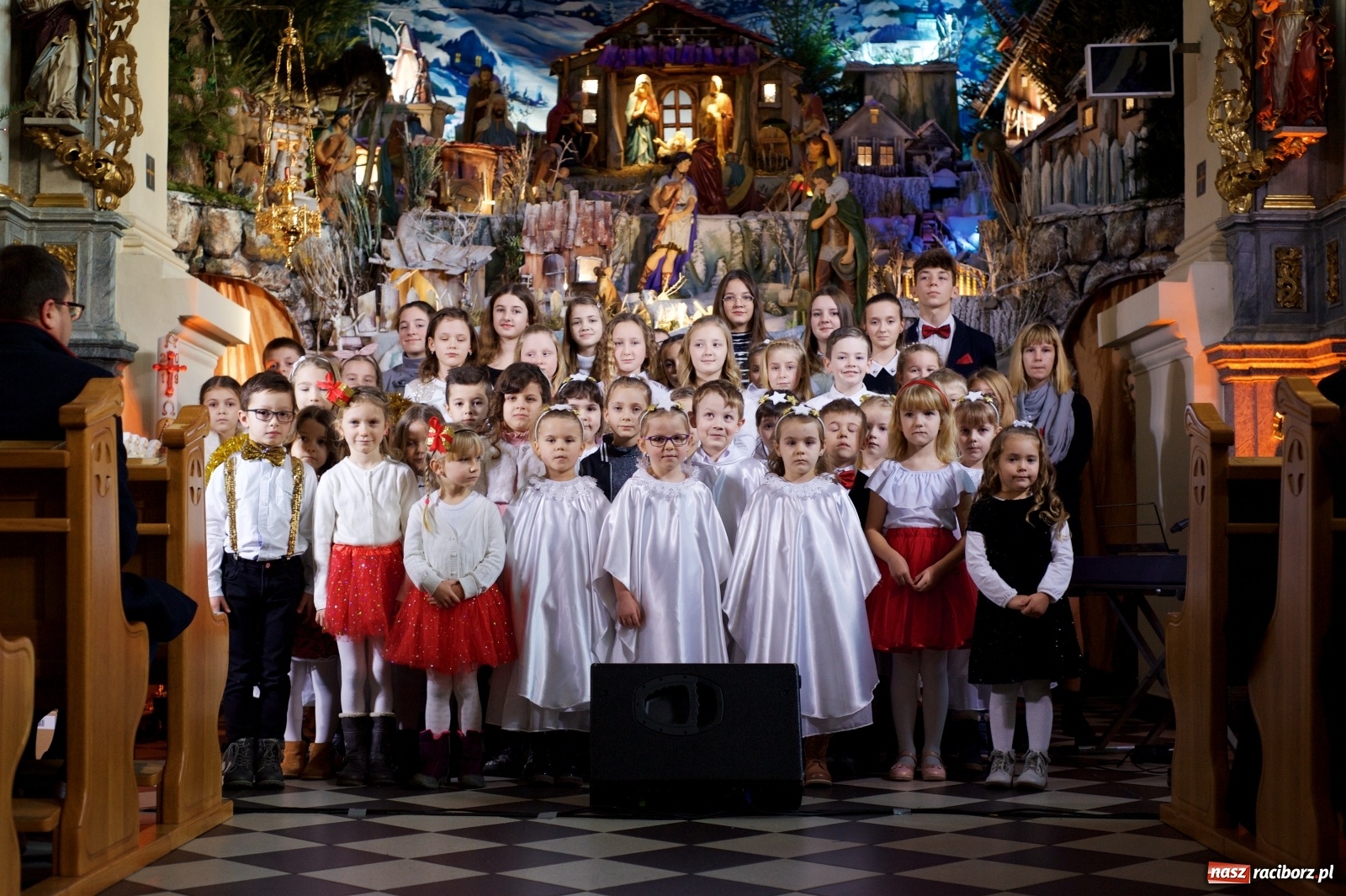 Zdjęcie w galerii na portalu naszraciborz.pl: Cudowny świąteczny koncert w Tworkowie  wiadomości z regionu