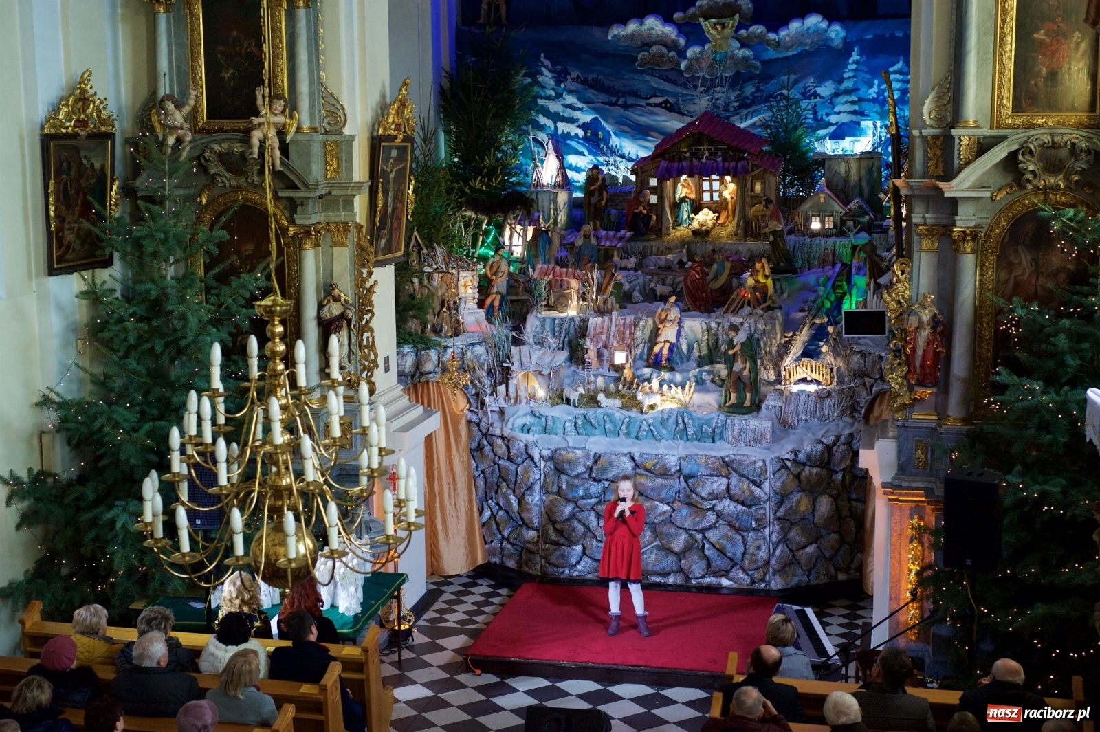 Zdjęcie w galerii na portalu naszraciborz.pl: Cudowny świąteczny koncert w Tworkowie  wiadomości z regionu