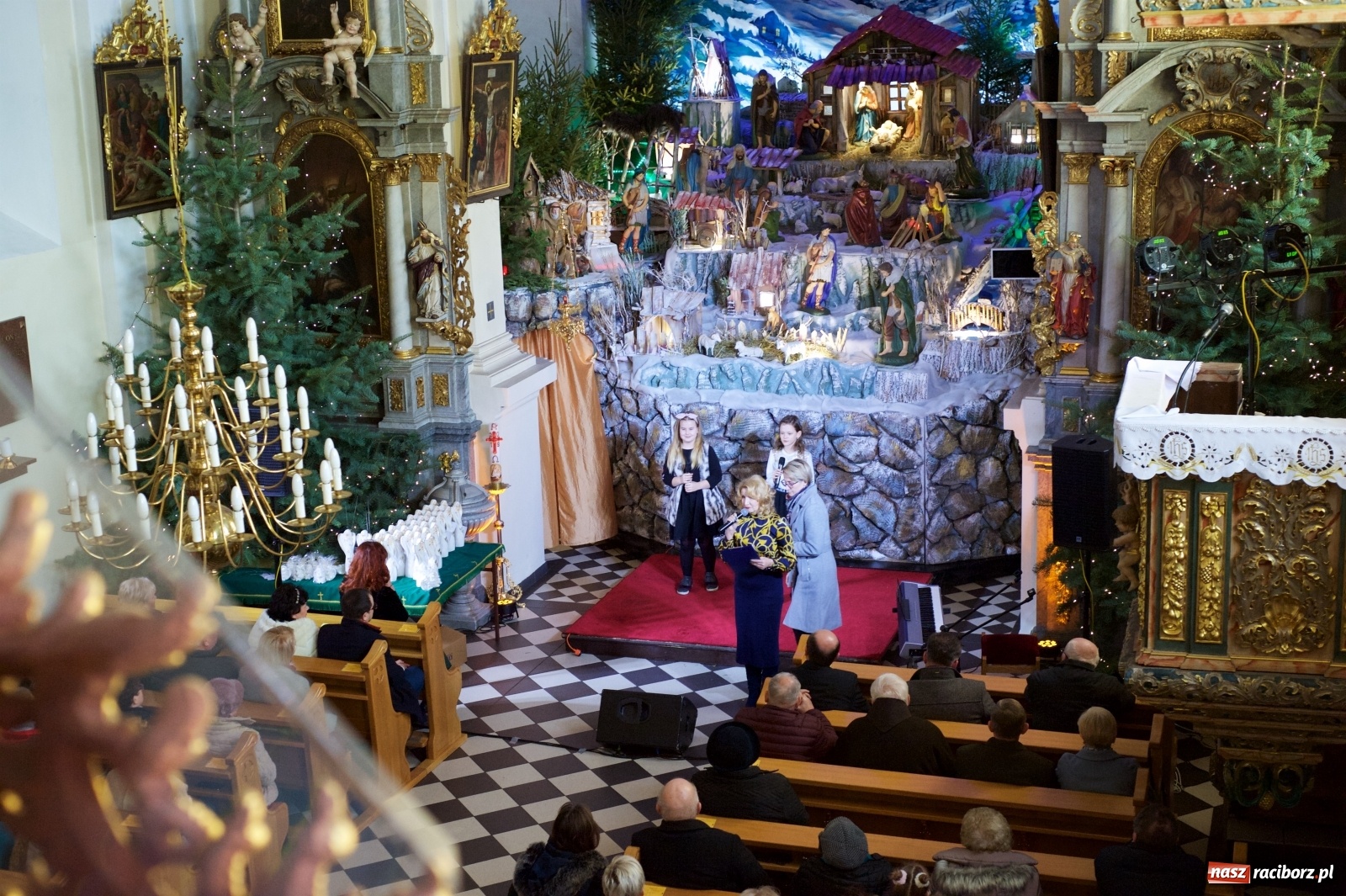 Zdjęcie w galerii na portalu naszraciborz.pl: Cudowny świąteczny koncert w Tworkowie  wiadomości z regionu