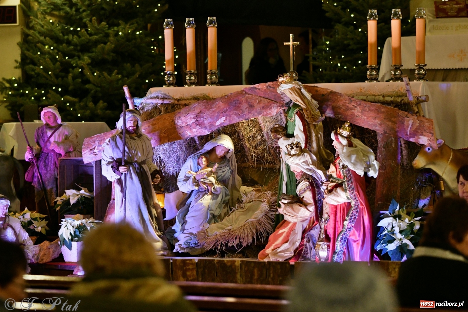 Zdjęcie w galerii na portalu naszraciborz.pl: Koncert kolęd i pastorałek w kościele NSPJ  wiadomości z regionu