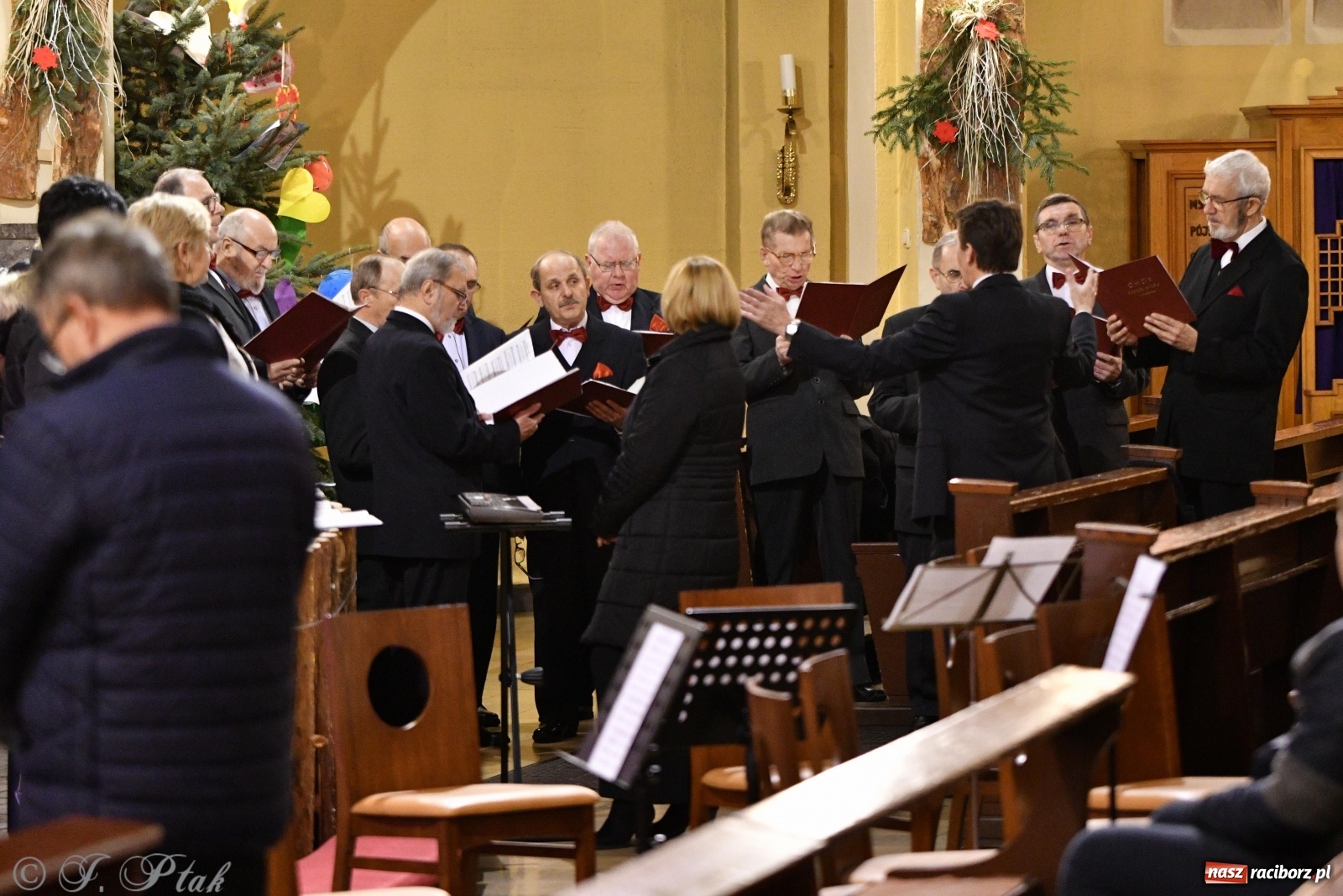 Zdjęcie w galerii na portalu naszraciborz.pl: Koncert kolęd i pastorałek w kościele NSPJ  wiadomości z regionu