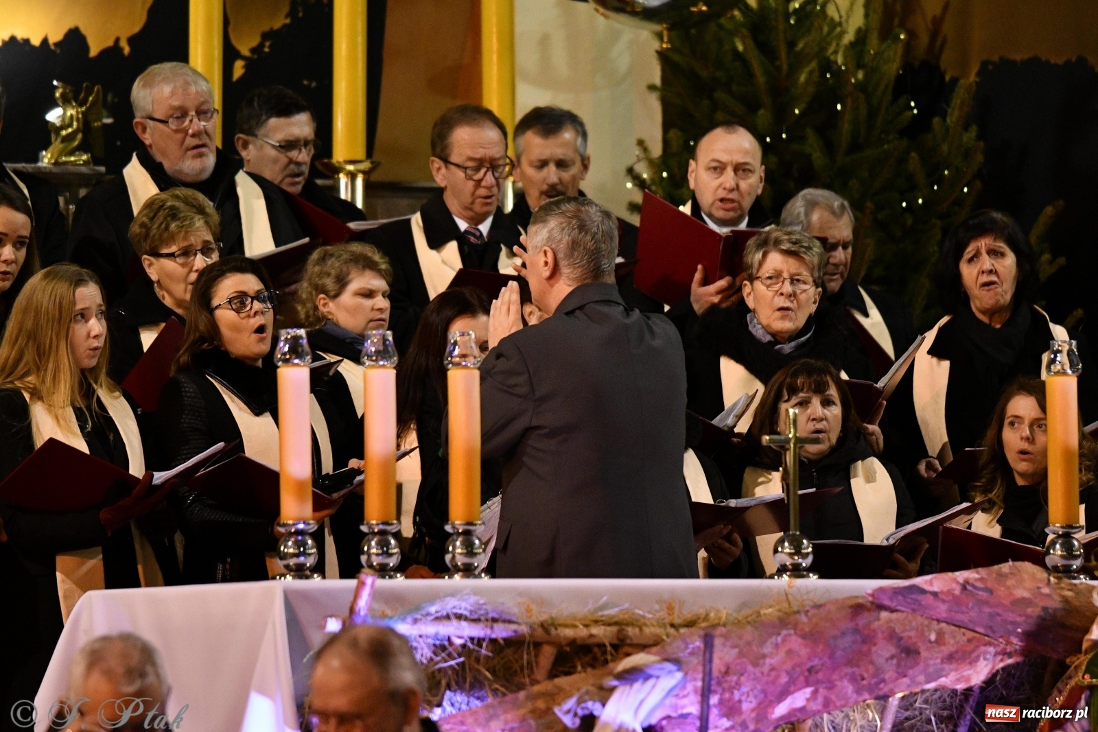 Zdjęcie w galerii na portalu naszraciborz.pl: Koncert kolęd i pastorałek w kościele NSPJ  wiadomości z regionu