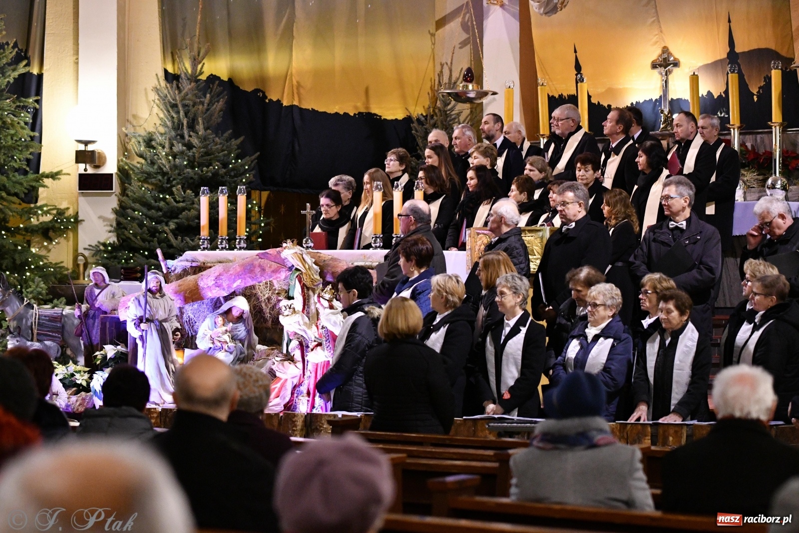 Zdjęcie w galerii na portalu naszraciborz.pl: Koncert kolęd i pastorałek w kościele NSPJ  wiadomości z regionu