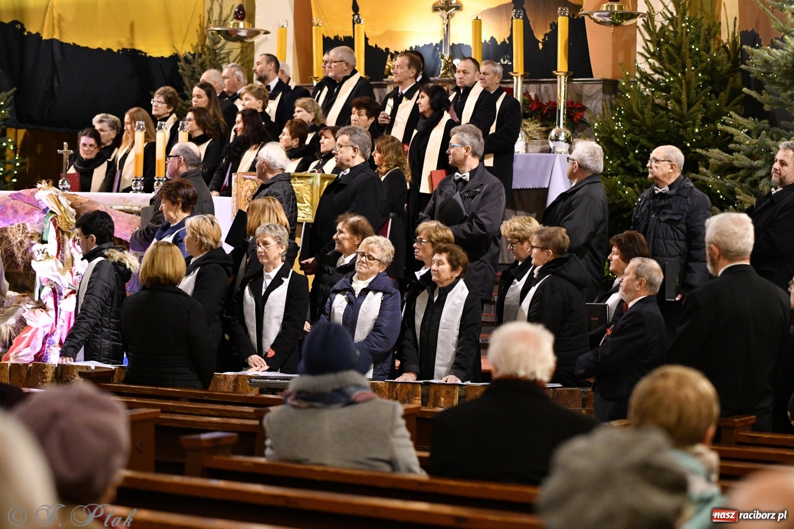 Zdjęcie w galerii na portalu naszraciborz.pl: Koncert kolęd i pastorałek w kościele NSPJ  wiadomości z regionu
