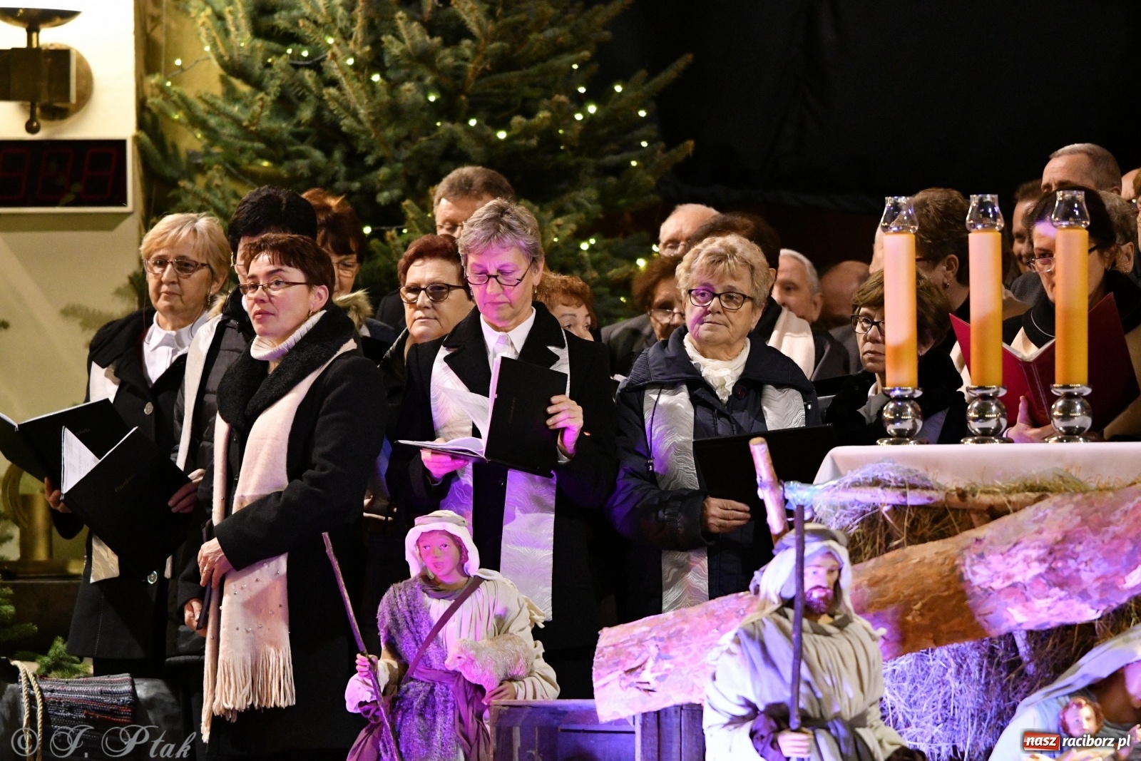 Zdjęcie w galerii na portalu naszraciborz.pl: Koncert kolęd i pastorałek w kościele NSPJ  wiadomości z regionu