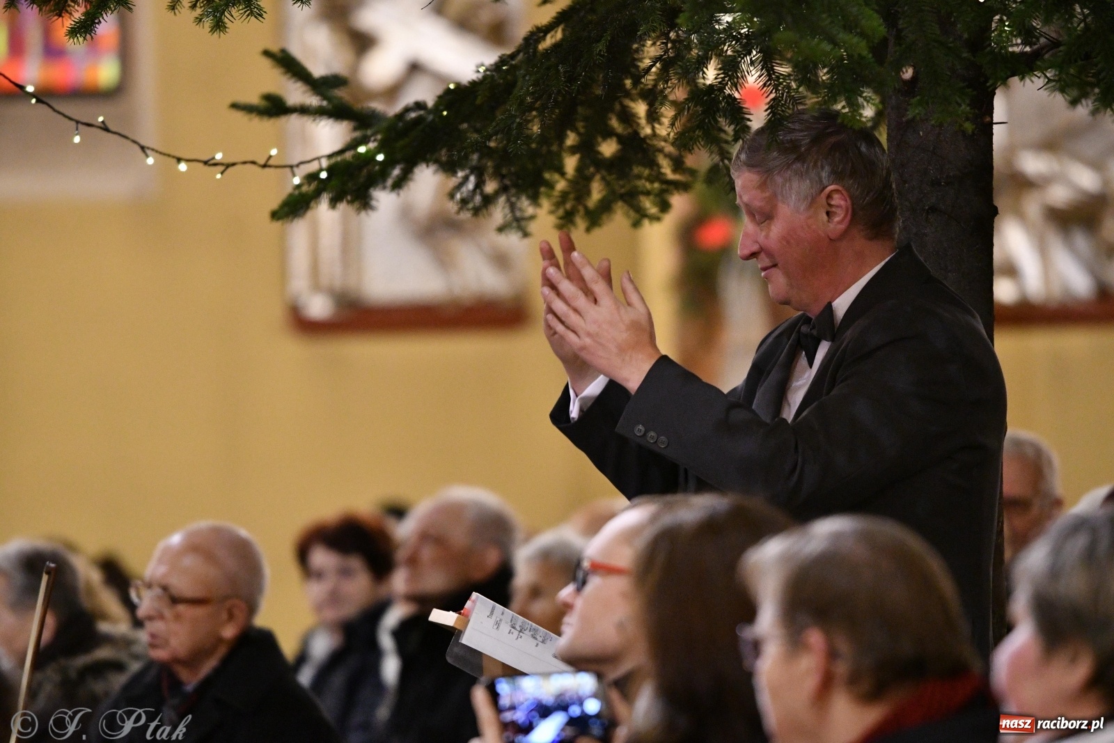 Zdjęcie w galerii na portalu naszraciborz.pl: Koncert kolęd i pastorałek w kościele NSPJ  wiadomości z regionu