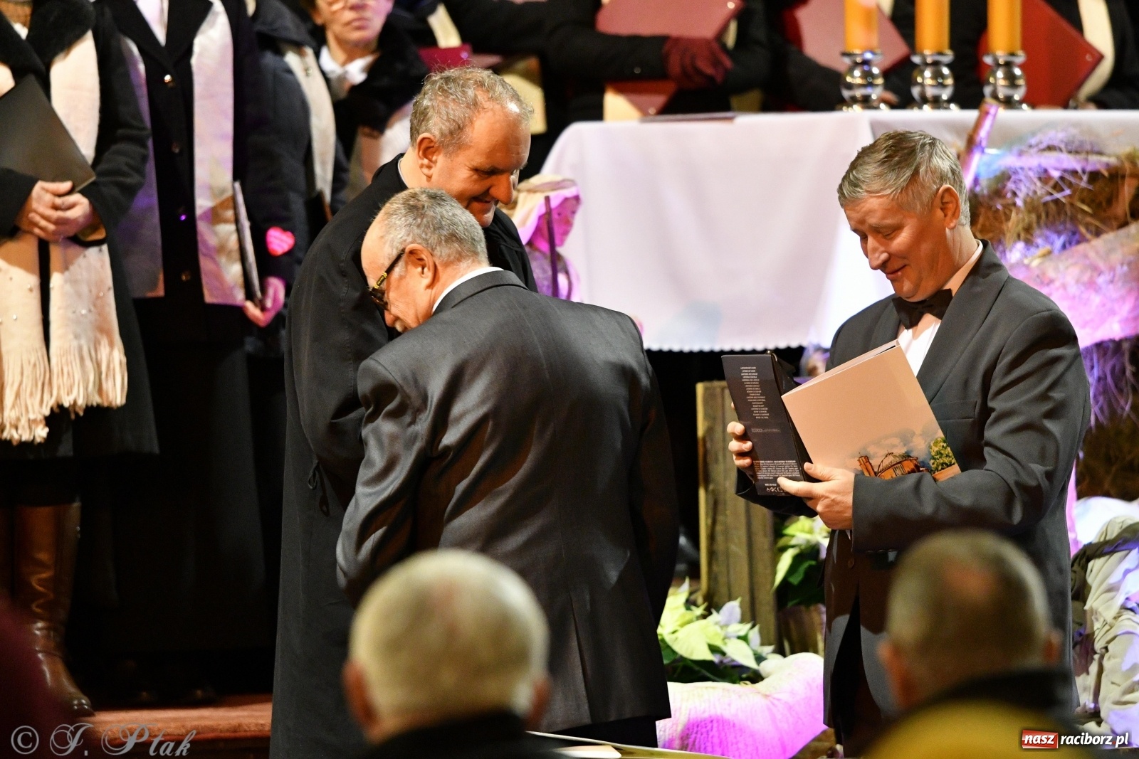 Zdjęcie w galerii na portalu naszraciborz.pl: Koncert kolęd i pastorałek w kościele NSPJ  wiadomości z regionu