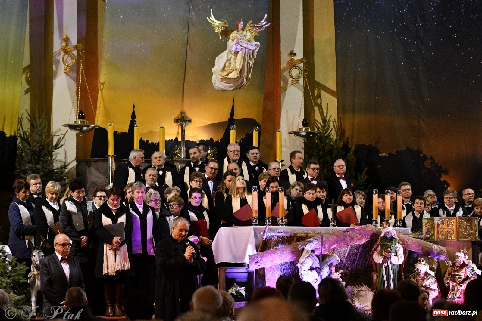 Zdjęcie w galerii na portalu naszraciborz.pl: Koncert kolęd i pastorałek w kościele NSPJ  wiadomości z regionu