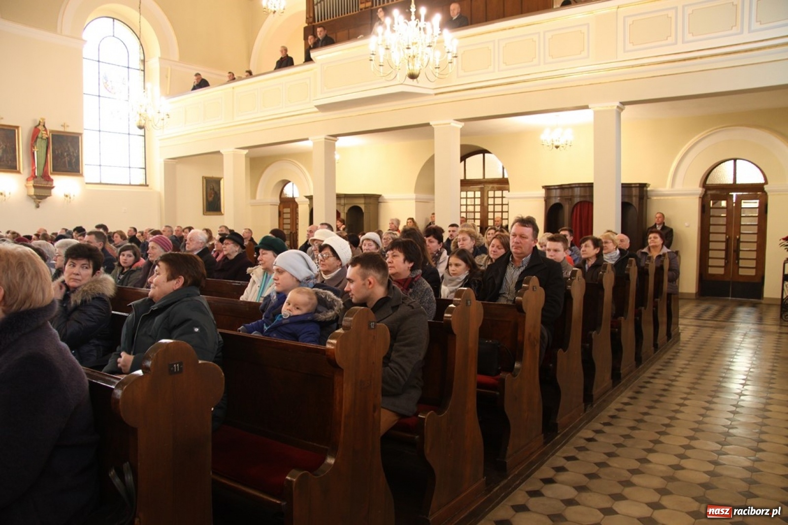 Zdjęcie w galerii na portalu naszraciborz.pl: Rodzinny koncert kolęd w Sławikowie wiadomości z regionu