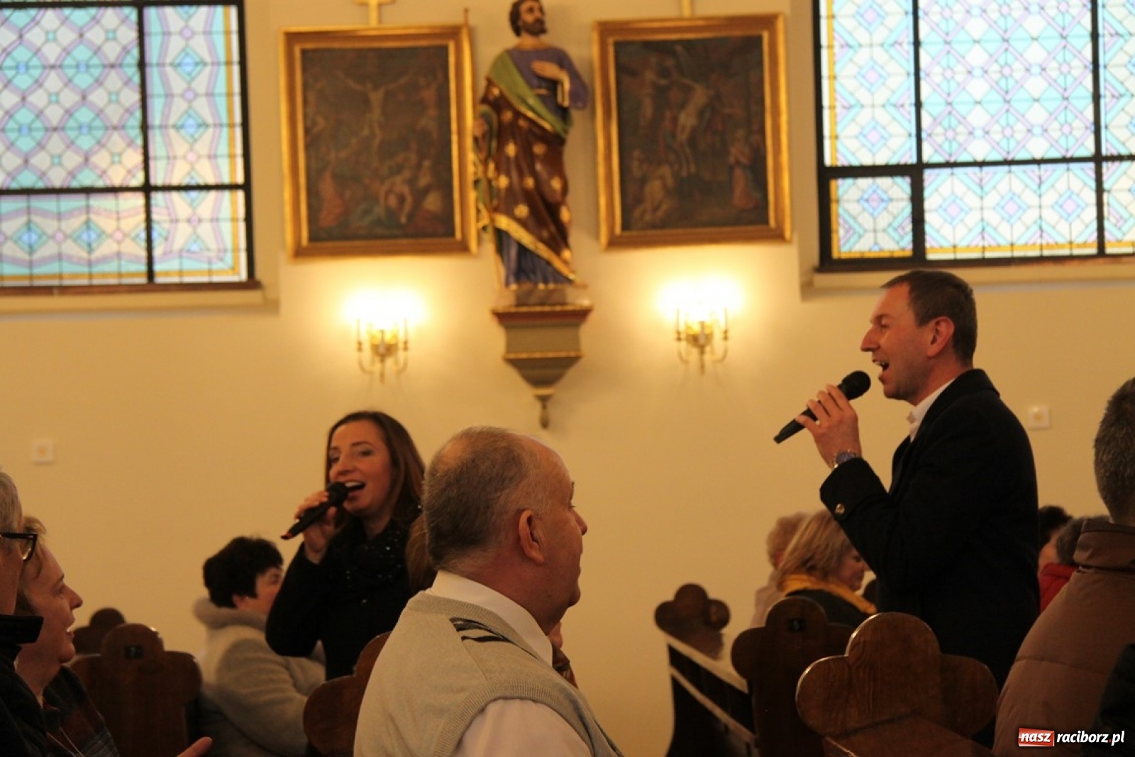 Zdjęcie w galerii na portalu naszraciborz.pl: Rodzinny koncert kolęd w Sławikowie wiadomości z regionu