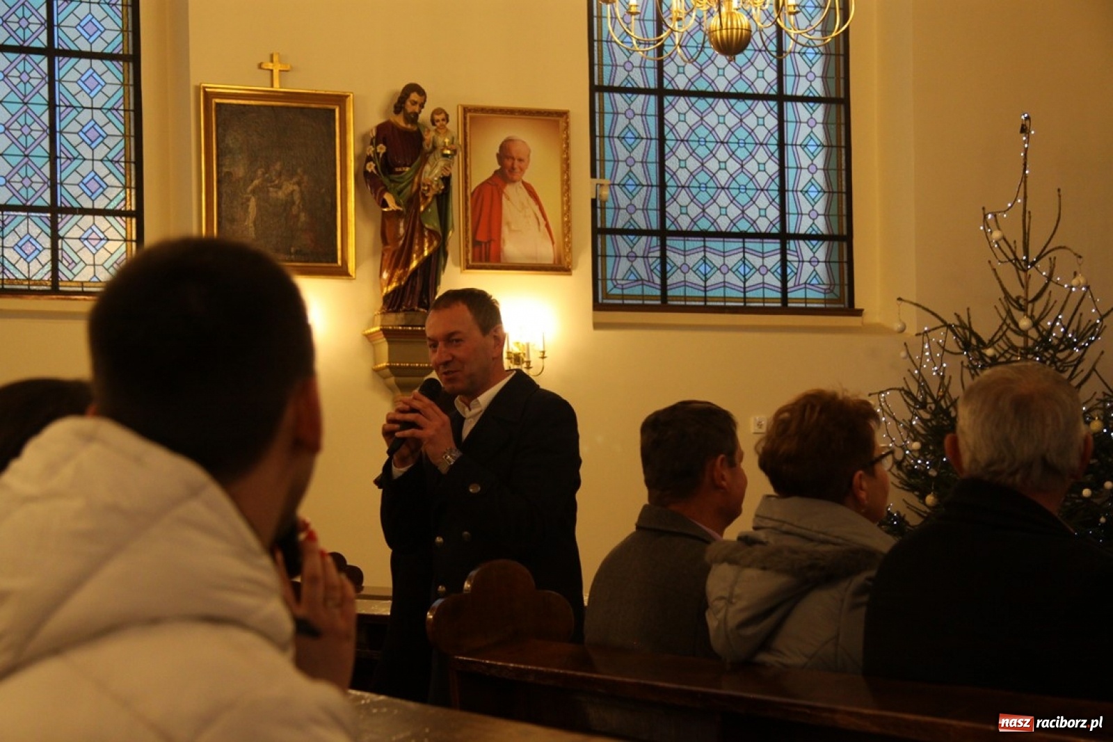 Zdjęcie w galerii na portalu naszraciborz.pl: Rodzinny koncert kolęd w Sławikowie wiadomości z regionu