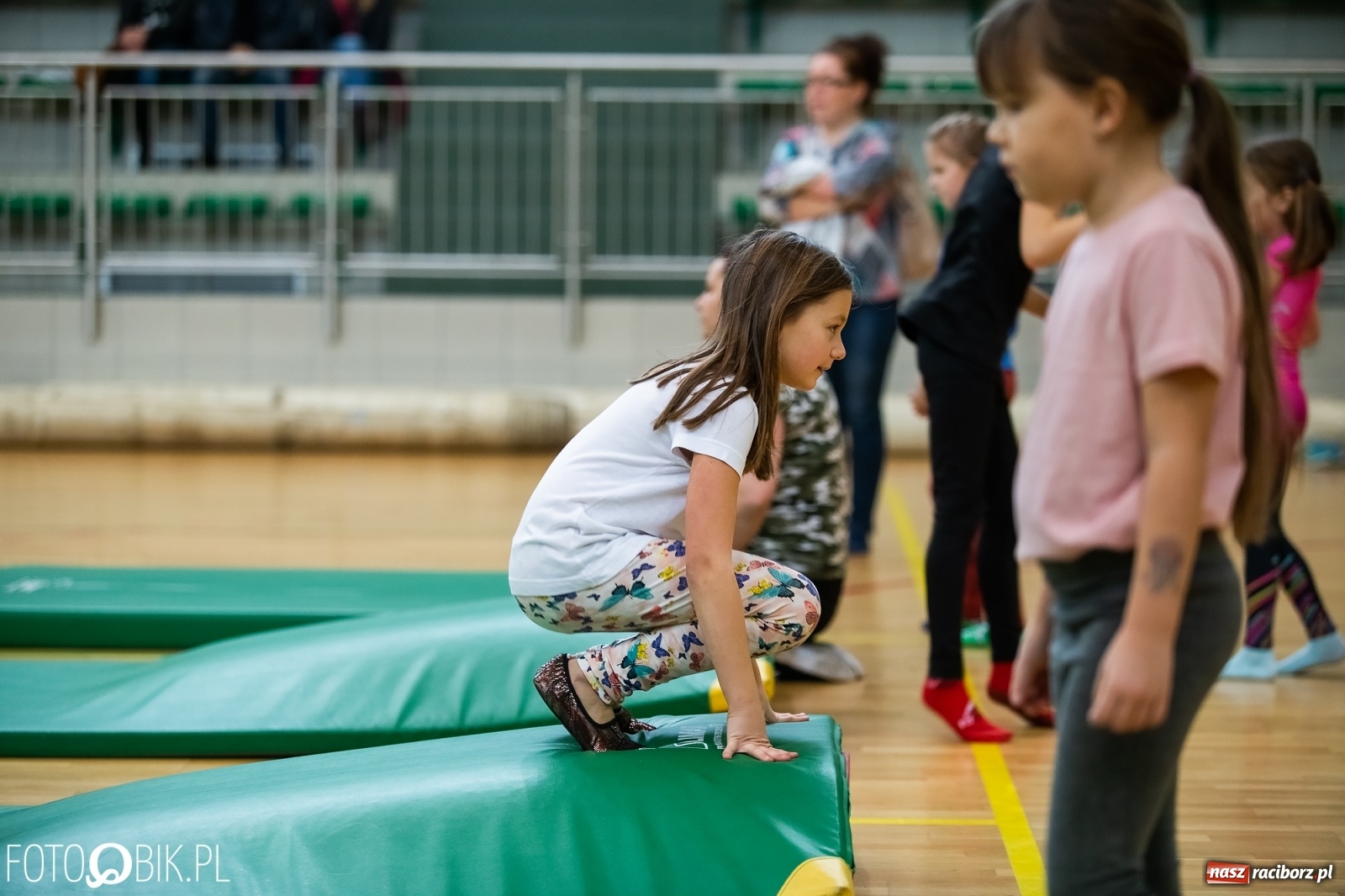Zdjęcie w galerii na portalu naszraciborz.pl: Maraton Akrobatyczny w Arenie Rafako wiadomości z regionu