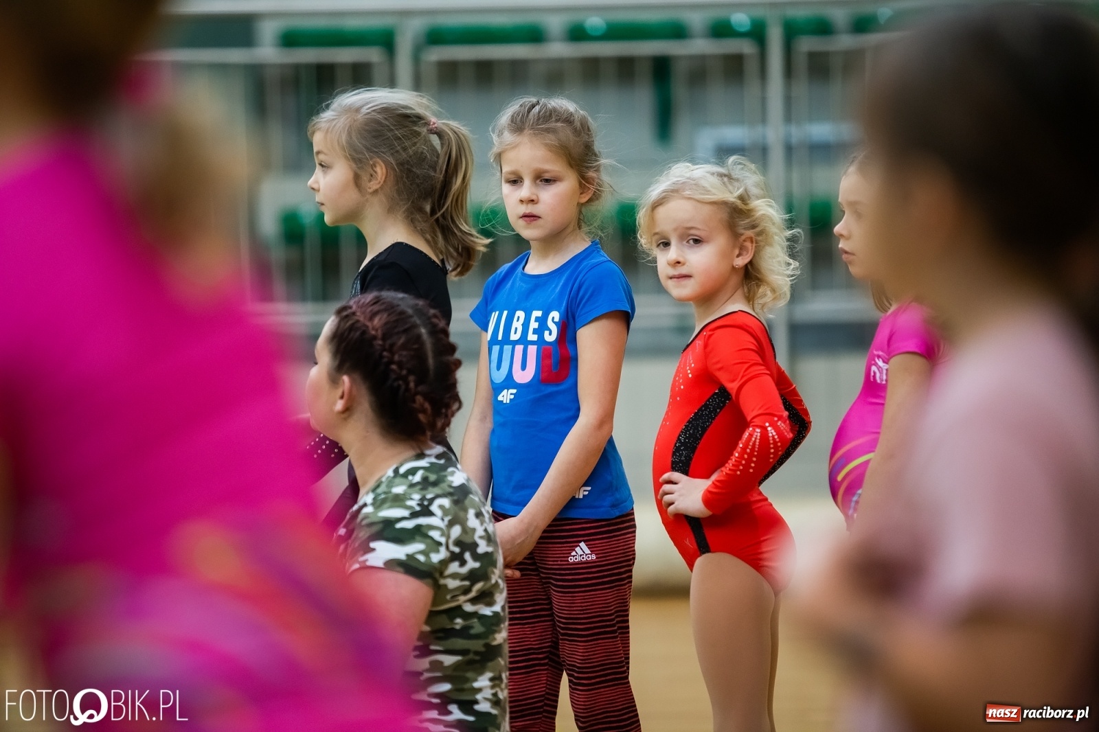 Zdjęcie w galerii na portalu naszraciborz.pl: Maraton Akrobatyczny w Arenie Rafako wiadomości z regionu