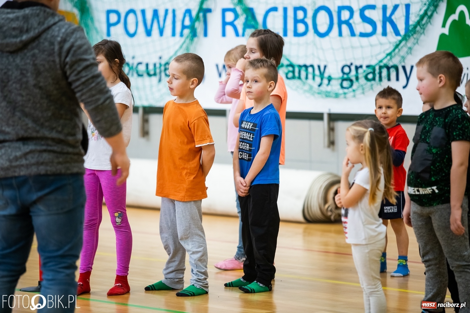Zdjęcie w galerii na portalu naszraciborz.pl: Maraton Akrobatyczny w Arenie Rafako wiadomości z regionu