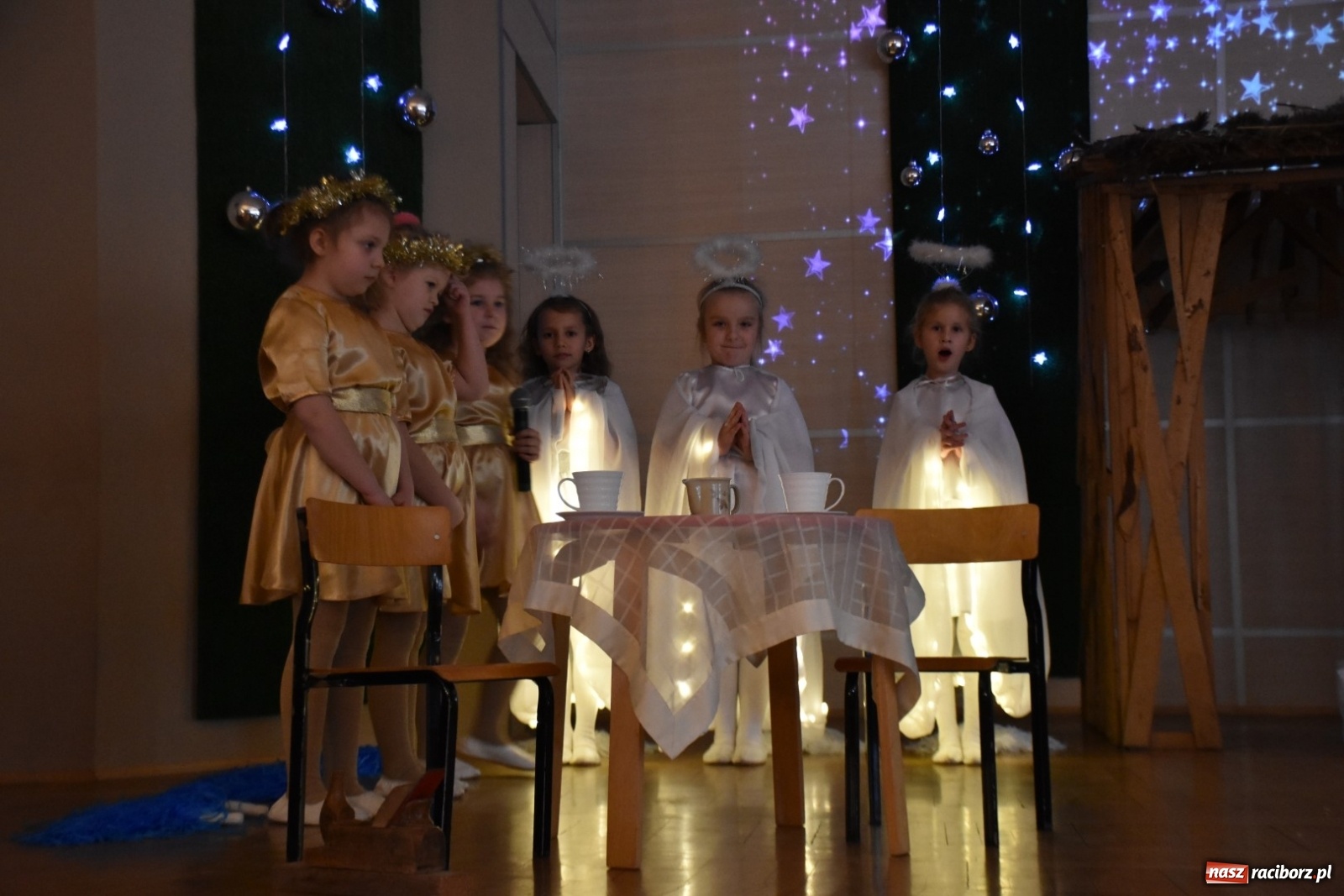 Zdjęcie w galerii na portalu naszraciborz.pl: Bóg się rodzi... Przegląd przedstawień bożonarodzeniowych  wiadomości z regionu
