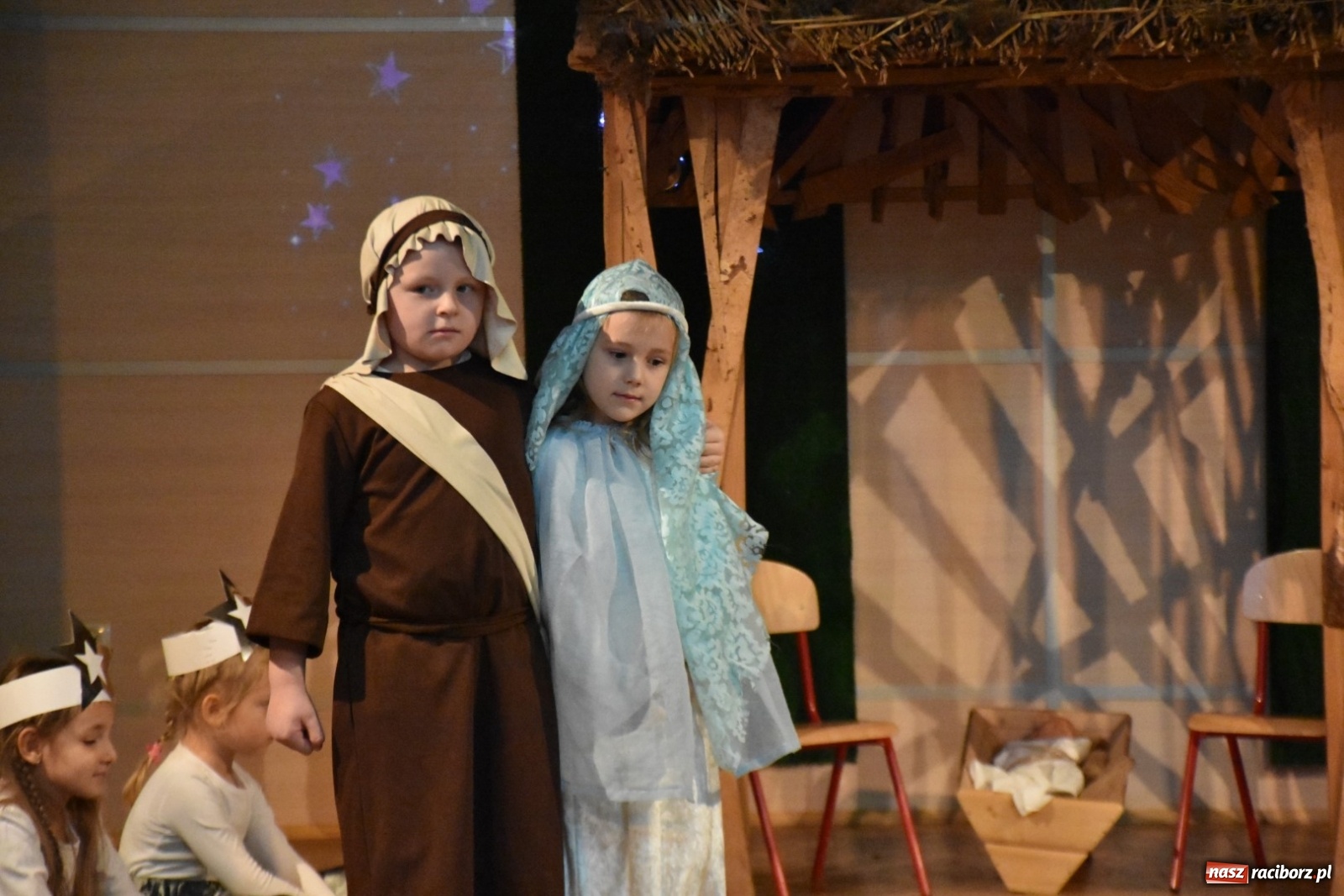 Zdjęcie w galerii na portalu naszraciborz.pl: Bóg się rodzi... Przegląd przedstawień bożonarodzeniowych  wiadomości z regionu