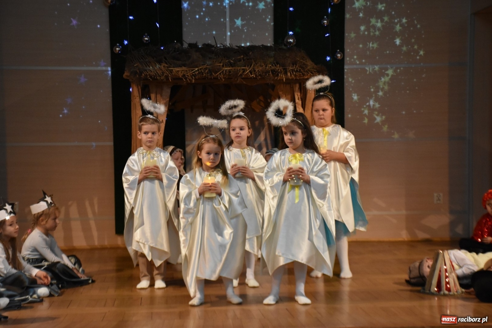 Zdjęcie w galerii na portalu naszraciborz.pl: Bóg się rodzi... Przegląd przedstawień bożonarodzeniowych  wiadomości z regionu
