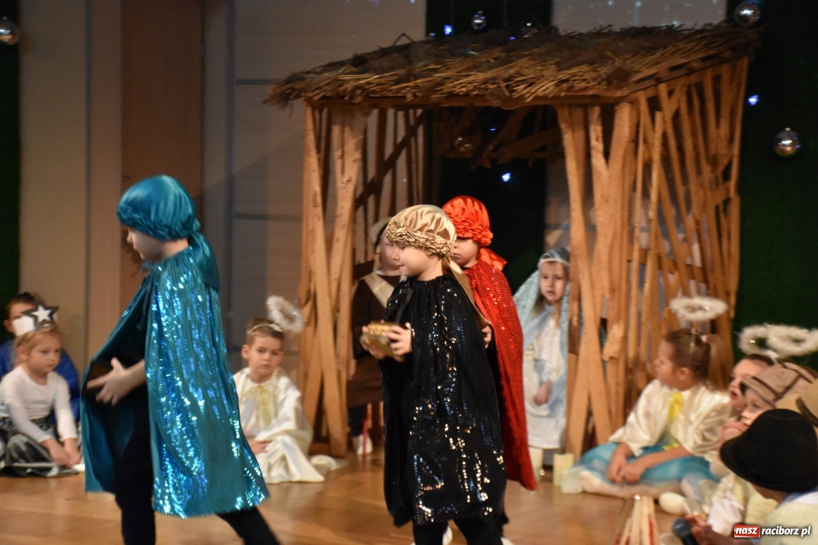 Zdjęcie w galerii na portalu naszraciborz.pl: Bóg się rodzi... Przegląd przedstawień bożonarodzeniowych  wiadomości z regionu
