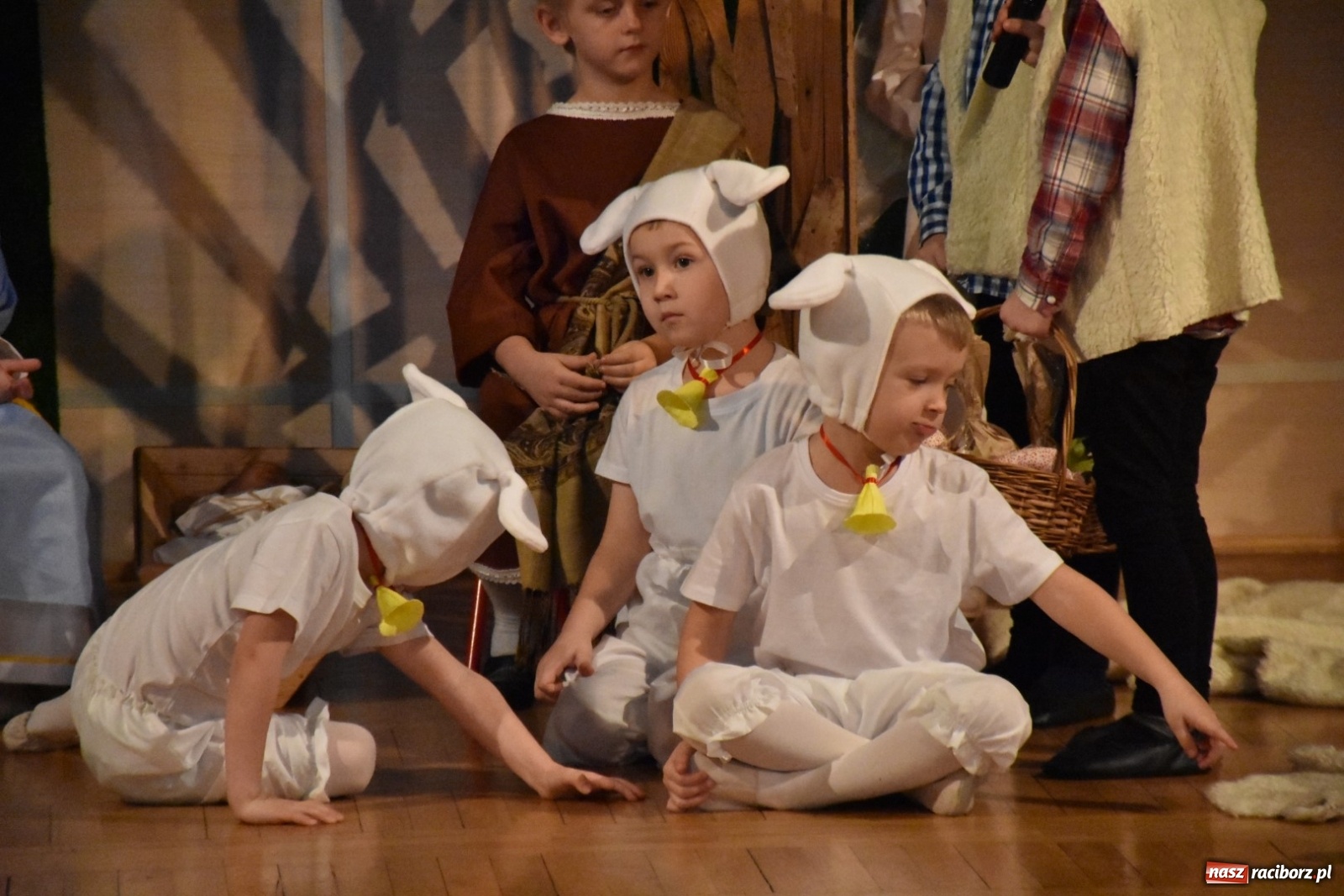 Zdjęcie w galerii na portalu naszraciborz.pl: Bóg się rodzi... Przegląd przedstawień bożonarodzeniowych  wiadomości z regionu