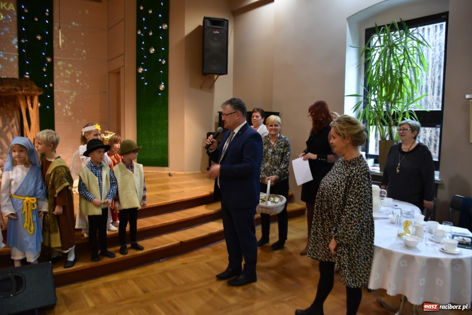 Zdjęcie w galerii na portalu naszraciborz.pl: Bóg się rodzi... Przegląd przedstawień bożonarodzeniowych  wiadomości z regionu