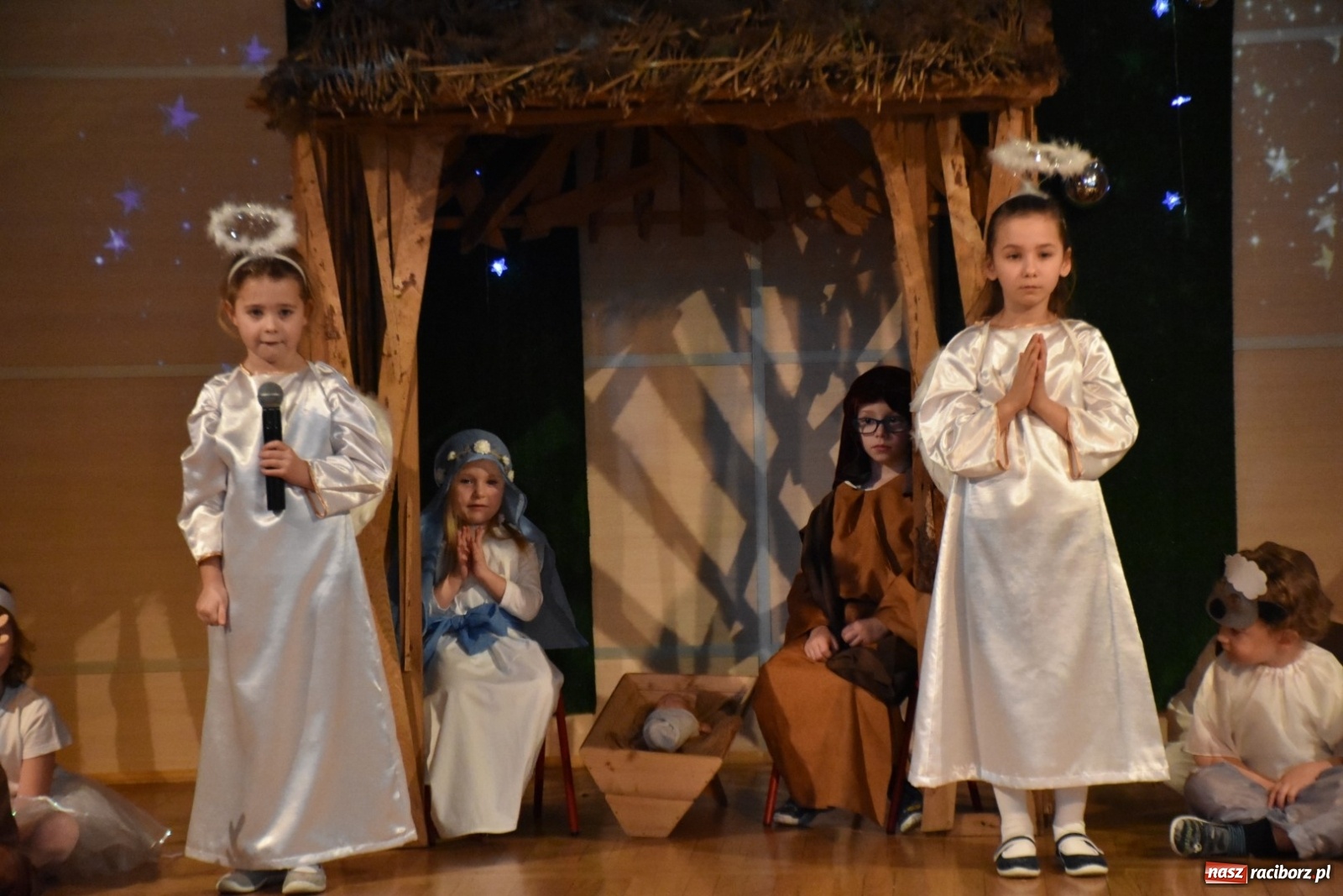 Zdjęcie w galerii na portalu naszraciborz.pl: Bóg się rodzi... Przegląd przedstawień bożonarodzeniowych  wiadomości z regionu