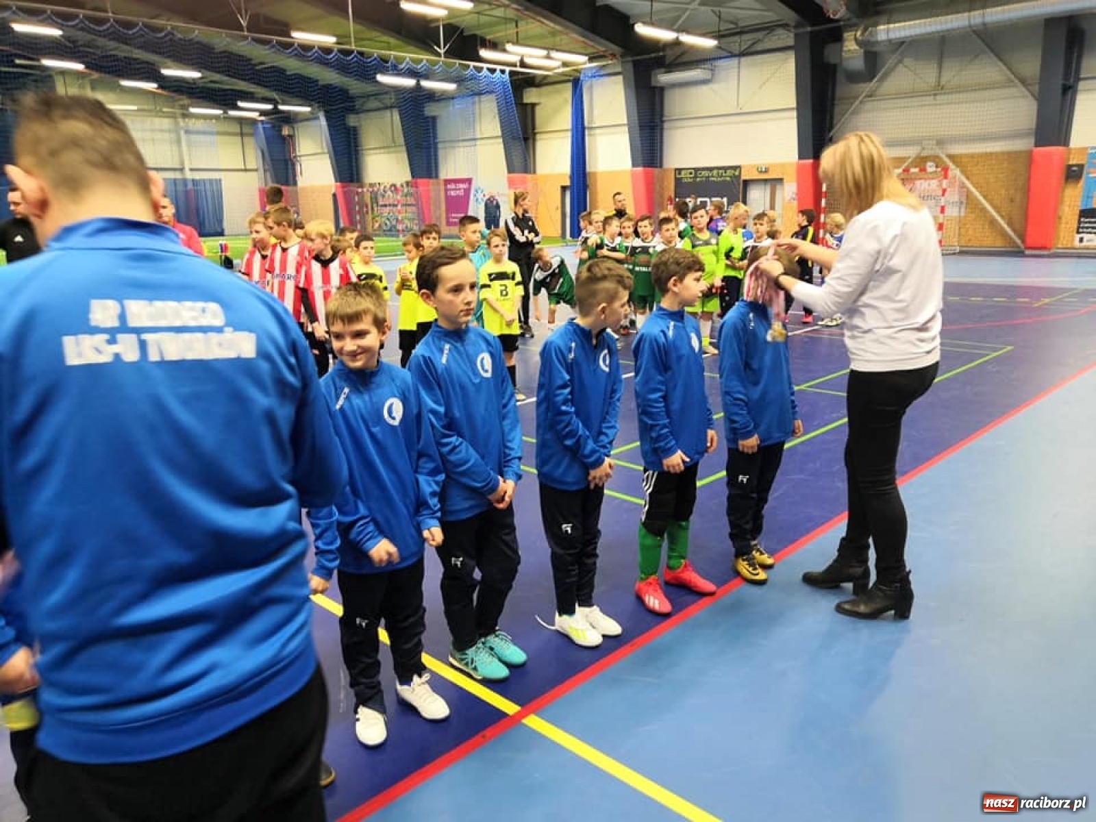 Zdjęcie w galerii na portalu naszraciborz.pl: LKS Tworków gościnny, MFK Karvina najlepsza [FOTO] wiadomości z regionu