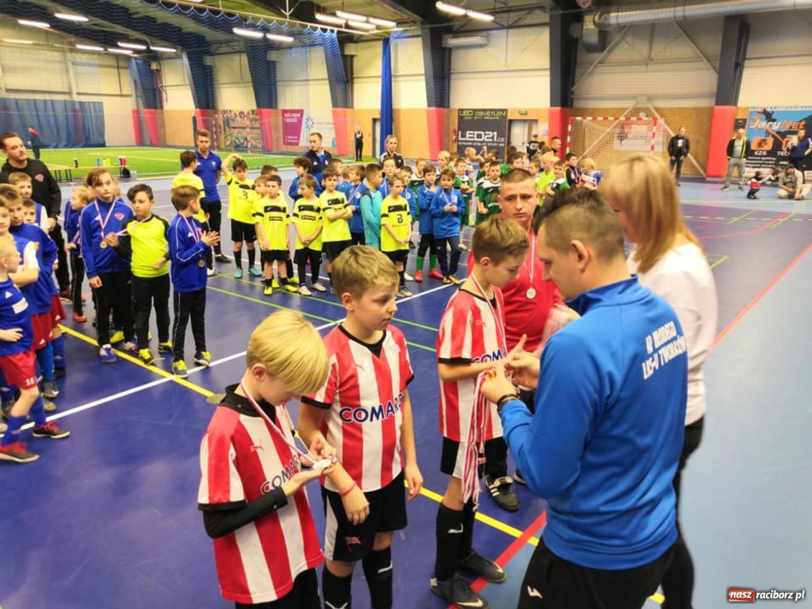 Zdjęcie w galerii na portalu naszraciborz.pl: LKS Tworków gościnny, MFK Karvina najlepsza [FOTO] wiadomości z regionu