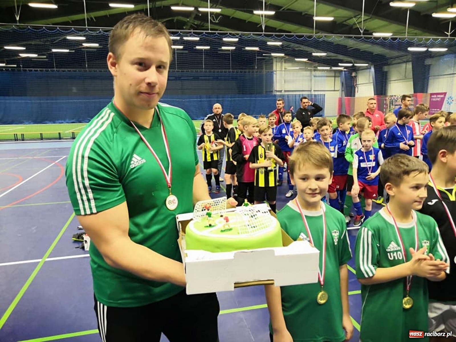 Zdjęcie w galerii na portalu naszraciborz.pl: LKS Tworków gościnny, MFK Karvina najlepsza [FOTO] wiadomości z regionu