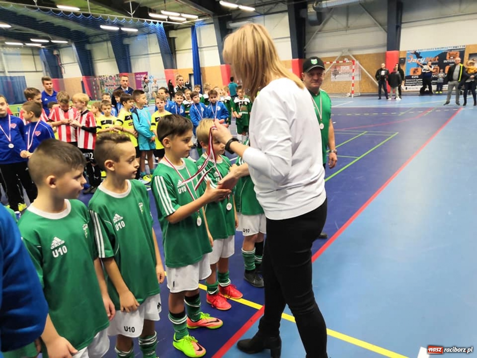 Zdjęcie w galerii na portalu naszraciborz.pl: LKS Tworków gościnny, MFK Karvina najlepsza [FOTO] wiadomości z regionu