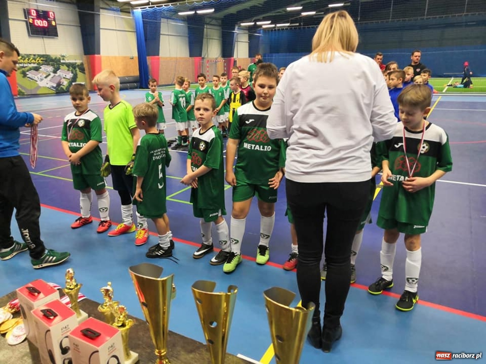 Zdjęcie w galerii na portalu naszraciborz.pl: LKS Tworków gościnny, MFK Karvina najlepsza [FOTO] wiadomości z regionu