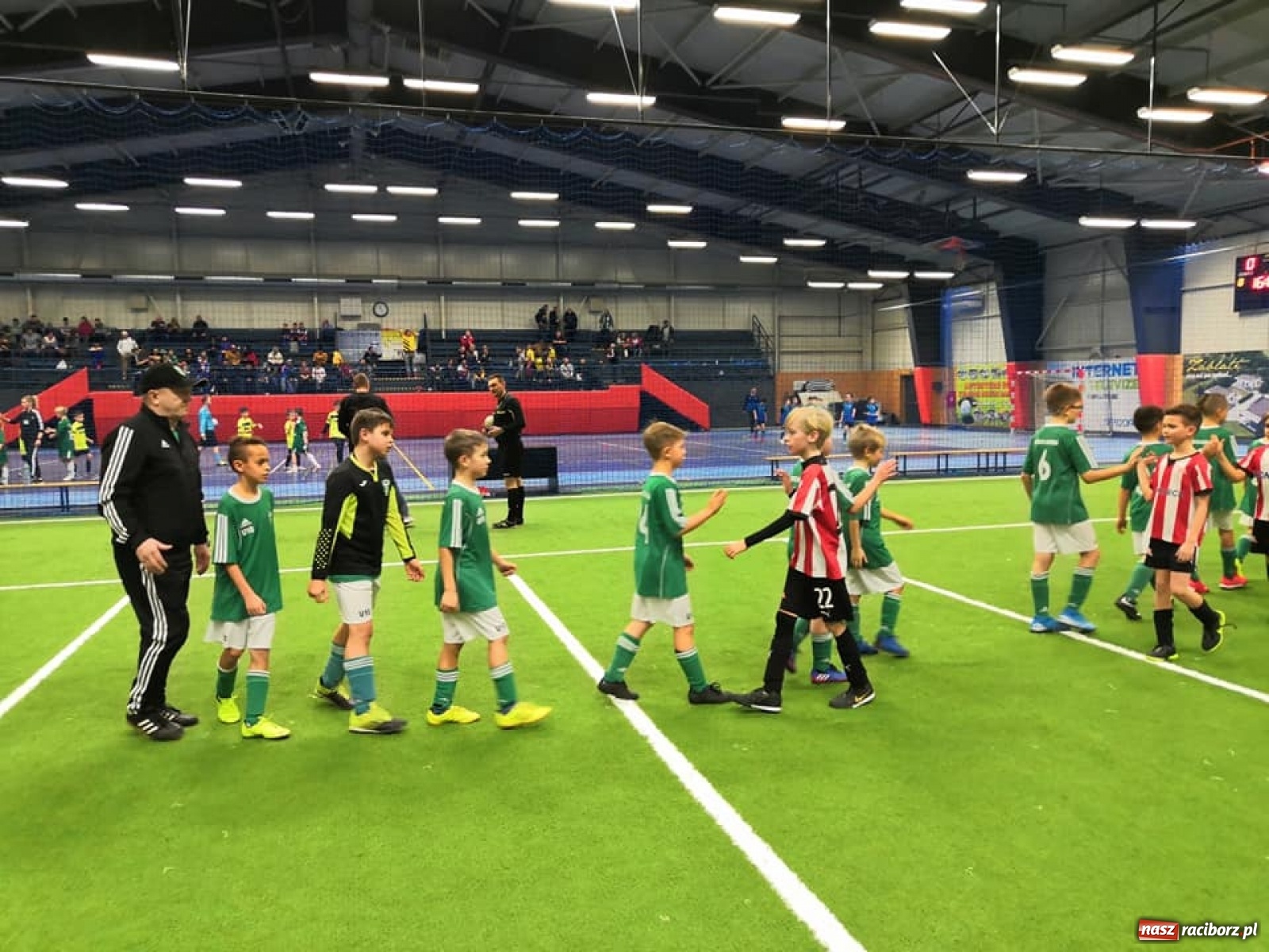 Zdjęcie w galerii na portalu naszraciborz.pl: LKS Tworków gościnny, MFK Karvina najlepsza [FOTO] wiadomości z regionu