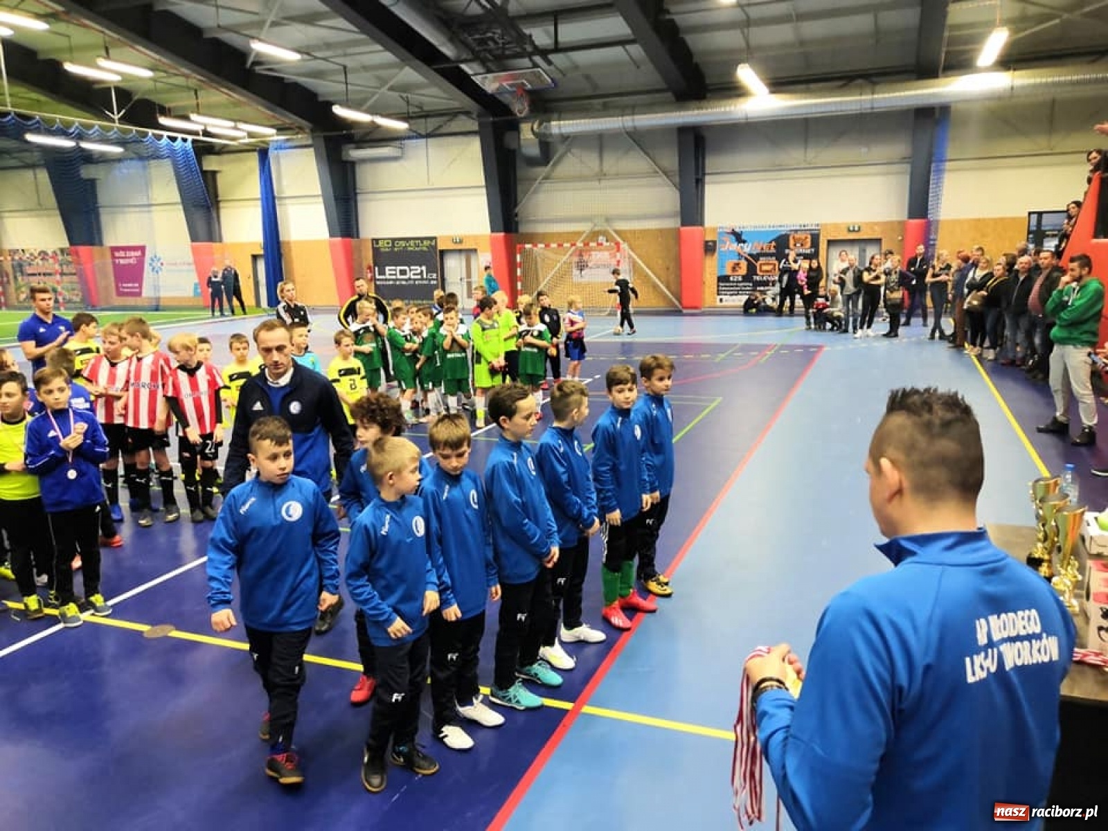 Zdjęcie w galerii na portalu naszraciborz.pl: LKS Tworków gościnny, MFK Karvina najlepsza [FOTO] wiadomości z regionu