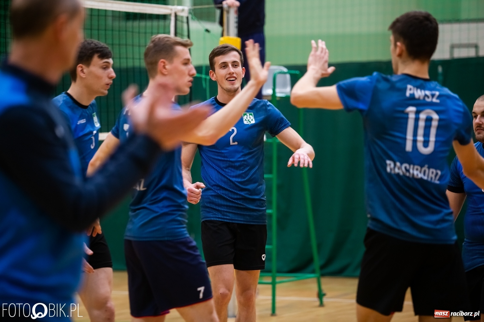 Zdjęcie w galerii na portalu naszraciborz.pl: Akademickie Mistrzostwa Śląska w siatkówce w Arenie Rafako wiadomości z regionu