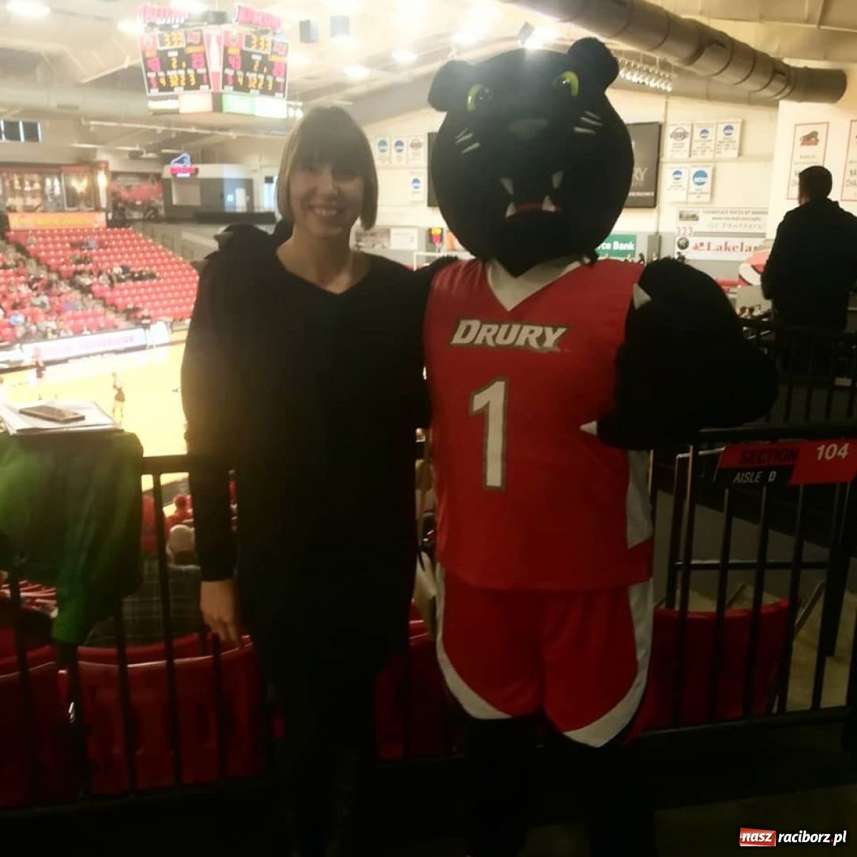 Zdjęcie w galerii na portalu naszraciborz.pl: Agnieszka Ostrowska w Galerii Sław Uniwersytetu Drury wiadomości z regionu