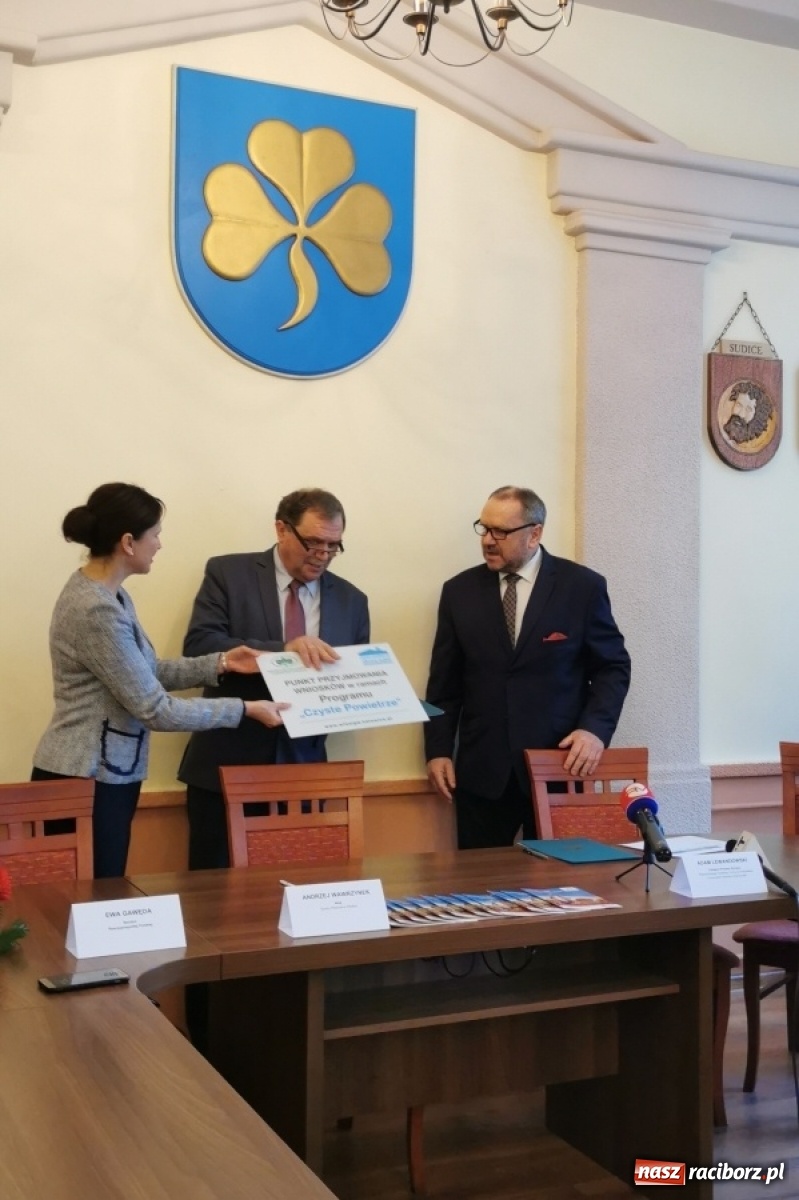 Zdjęcie w galerii na portalu naszraciborz.pl: Pietrowice Wielkie w programie Czyste Powietrze  wiadomości z regionu