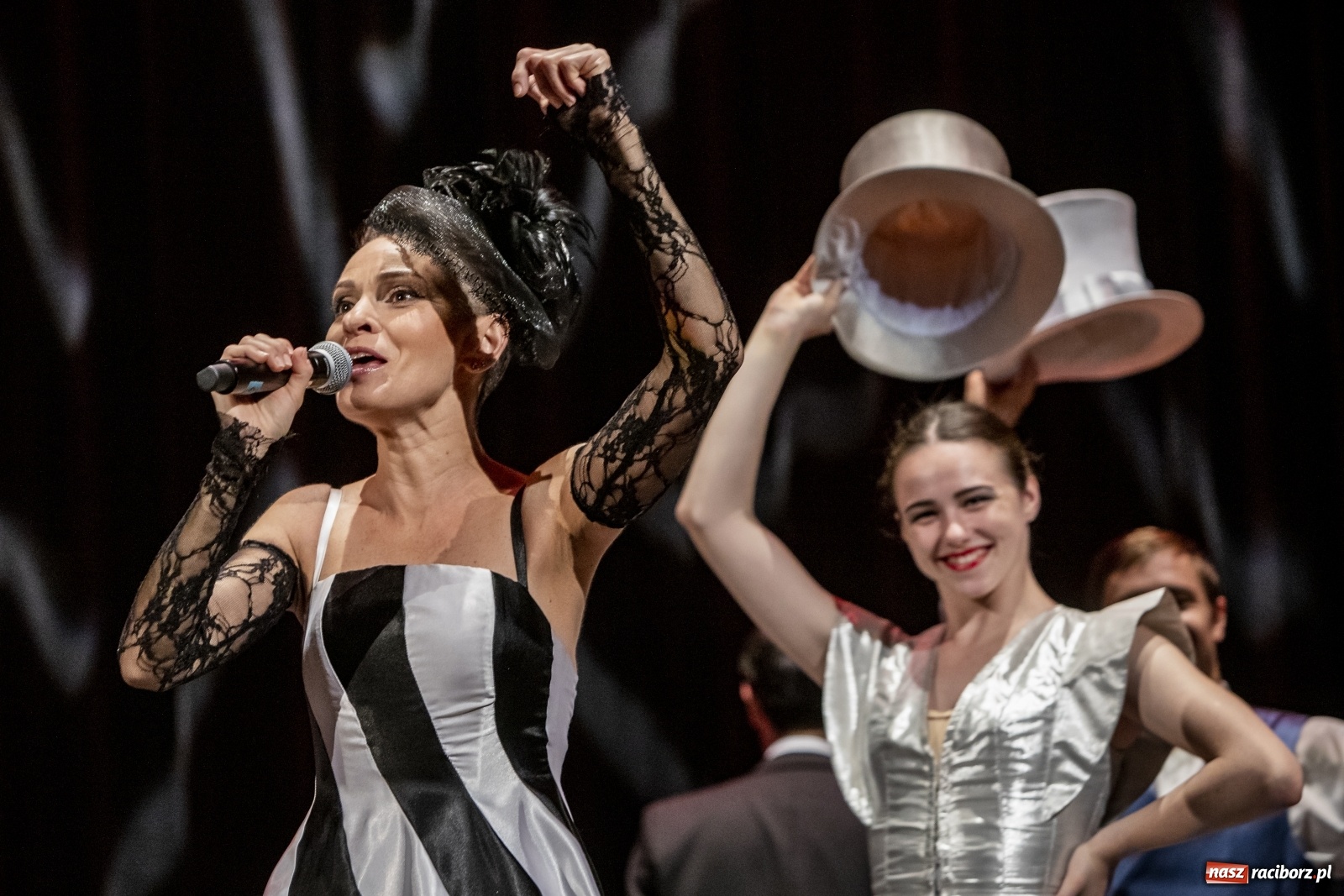 Zdjęcie w galerii na portalu naszraciborz.pl: Pod dachami Paryża - niezwykły koncert już w środę 22 stycznia w RCK! wiadomości z regionu