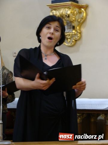 Zdjęcie w galerii na portalu naszraciborz.pl: Dziękowali za 25 lat wspólnego śpiewania wiadomości z regionu