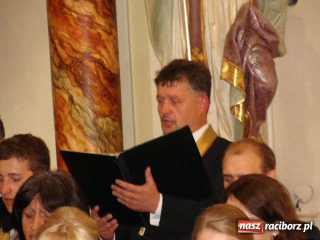 Zdjęcie w galerii na portalu naszraciborz.pl: Dziękowali za 25 lat wspólnego śpiewania wiadomości z regionu