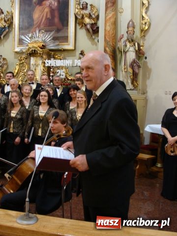 Zdjęcie w galerii na portalu naszraciborz.pl: Dziękowali za 25 lat wspólnego śpiewania wiadomości z regionu