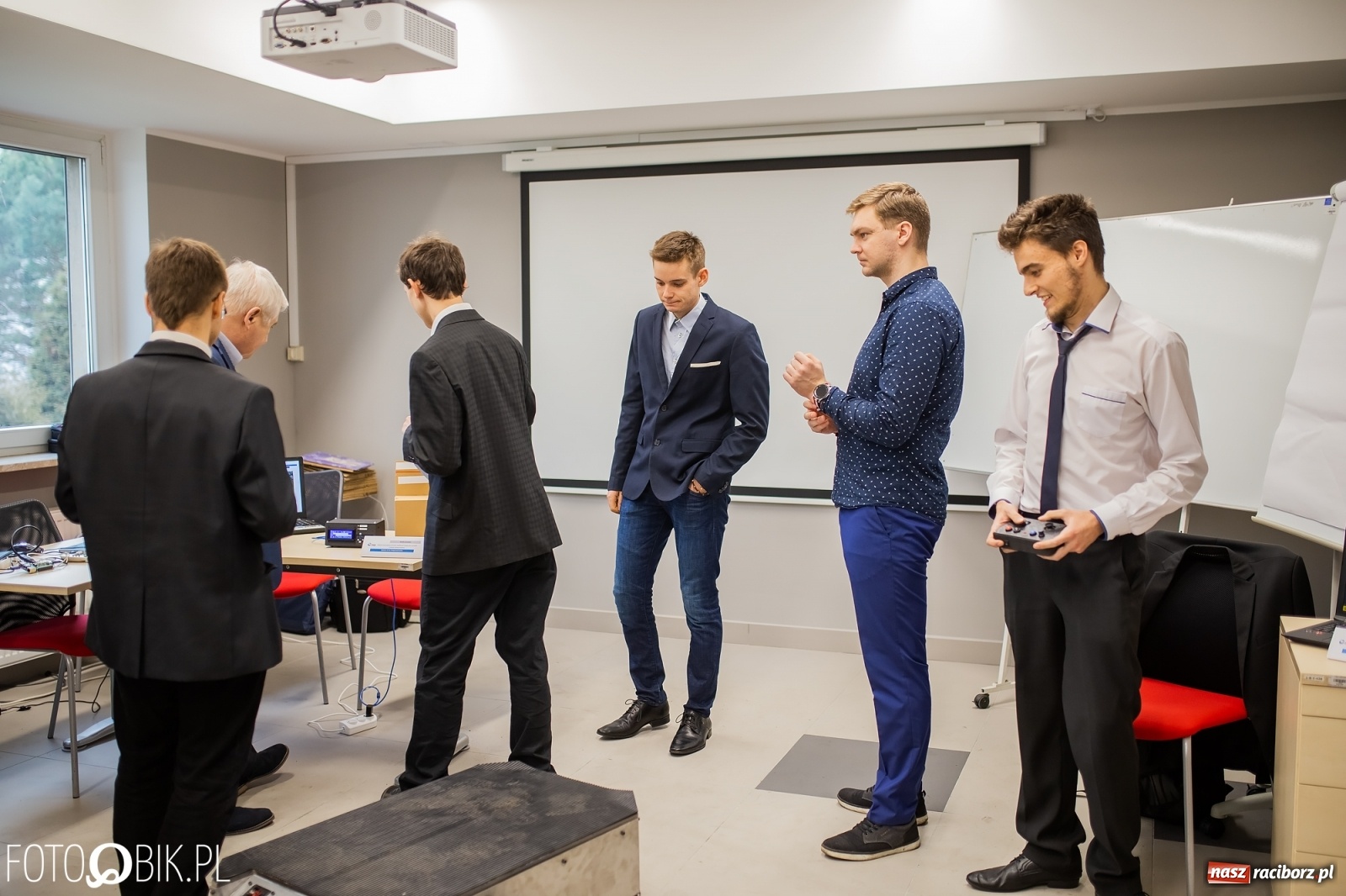 Zdjęcie w galerii na portalu naszraciborz.pl: Studenci Automatyki i Robotyki zaprezentowali swe prace inżynierskie [FOTO i WIDEO] wiadomości z regionu