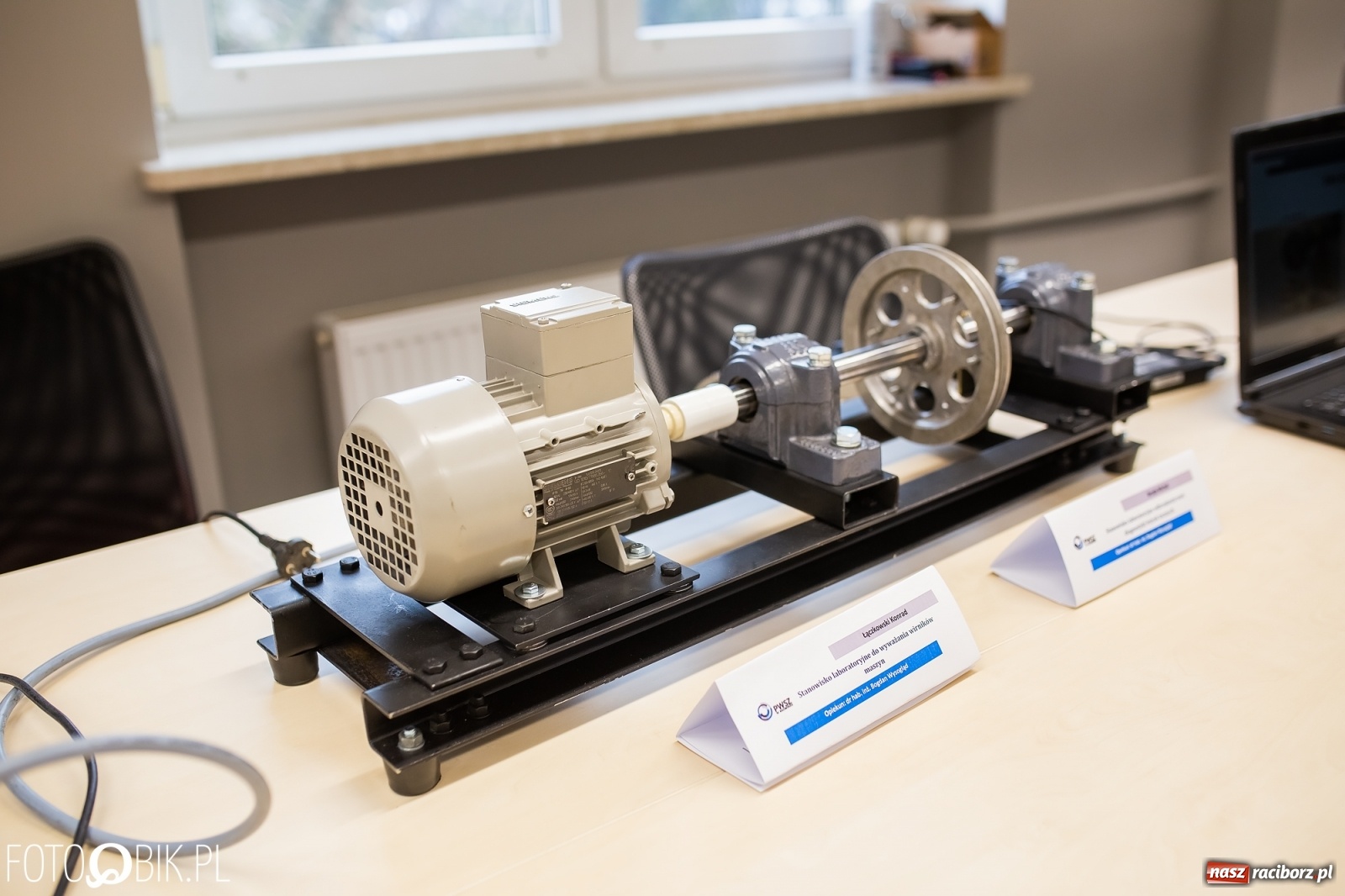 Zdjęcie w galerii na portalu naszraciborz.pl: Studenci Automatyki i Robotyki zaprezentowali swe prace inżynierskie [FOTO i WIDEO] wiadomości z regionu