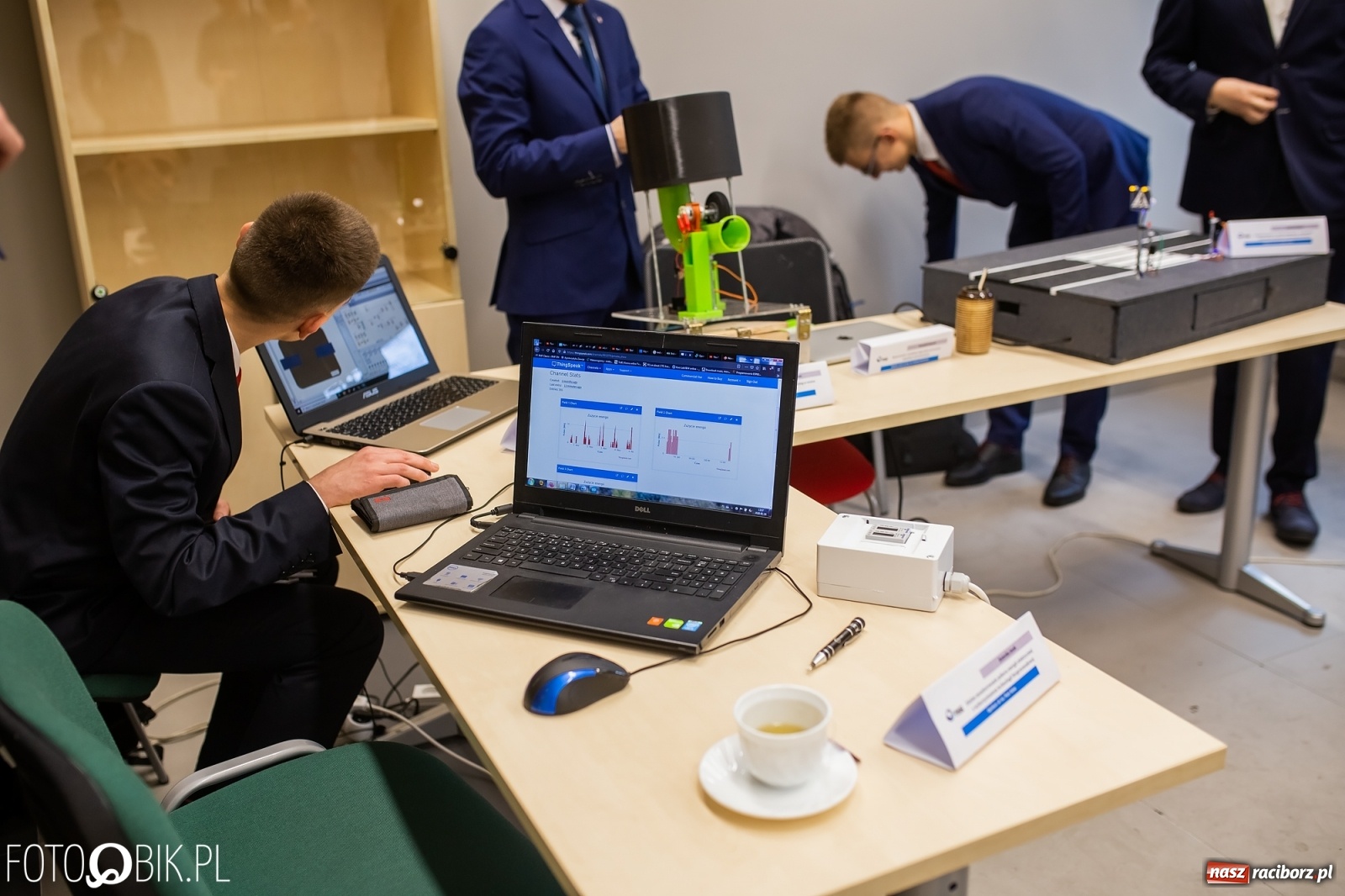 Zdjęcie w galerii na portalu naszraciborz.pl: Studenci Automatyki i Robotyki zaprezentowali swe prace inżynierskie [FOTO i WIDEO] wiadomości z regionu