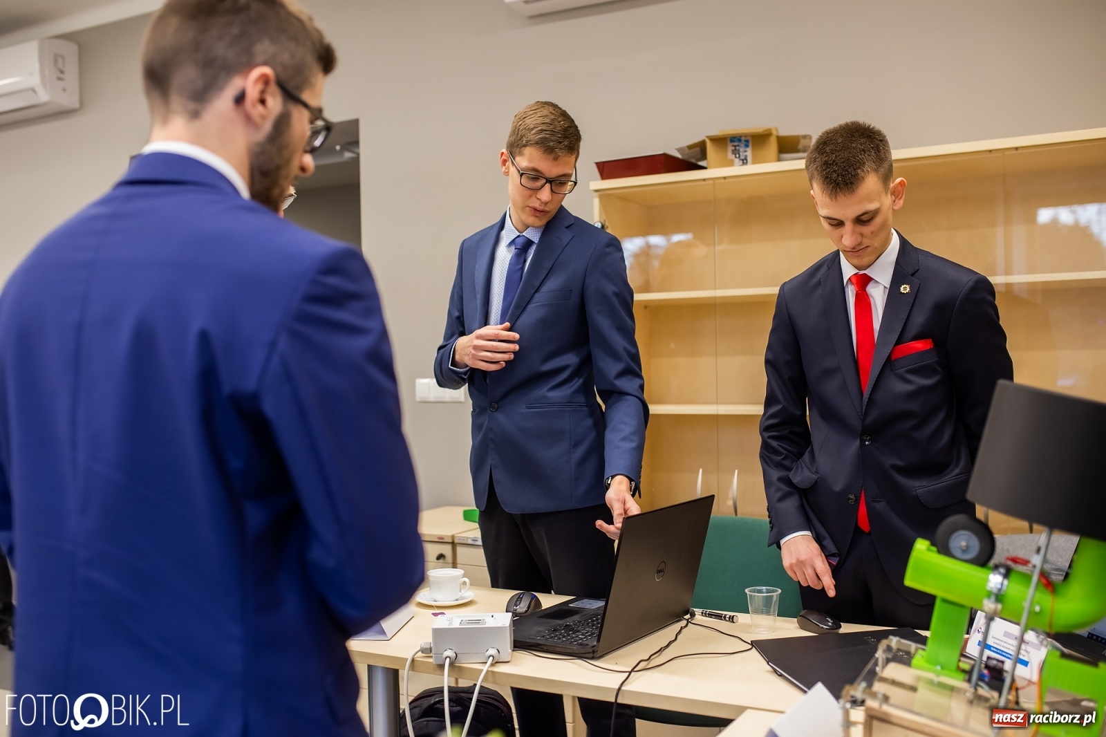 Zdjęcie w galerii na portalu naszraciborz.pl: Studenci Automatyki i Robotyki zaprezentowali swe prace inżynierskie [FOTO i WIDEO] wiadomości z regionu