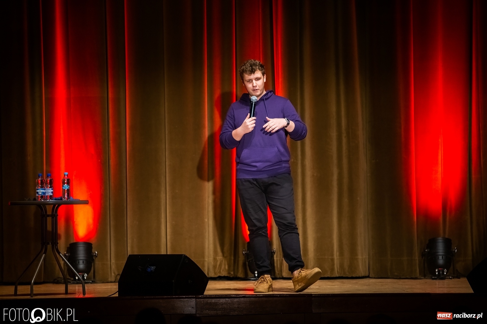 Zdjęcie w galerii na portalu naszraciborz.pl: Mateusz Socha z premierowym programem w Raciborskim Centrum Kultury wiadomości z regionu