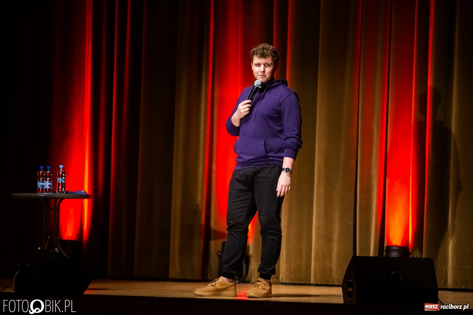 Zdjęcie w galerii na portalu naszraciborz.pl: Mateusz Socha z premierowym programem w Raciborskim Centrum Kultury wiadomości z regionu