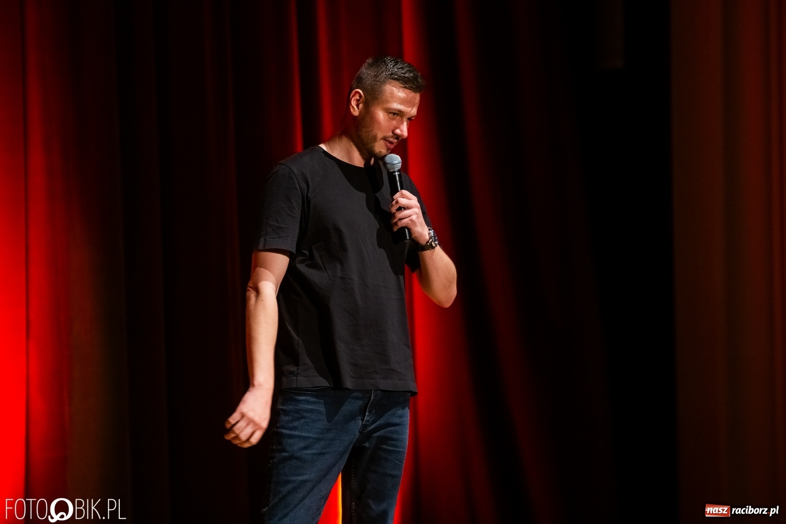 Zdjęcie w galerii na portalu naszraciborz.pl: Mateusz Socha z premierowym programem w Raciborskim Centrum Kultury wiadomości z regionu