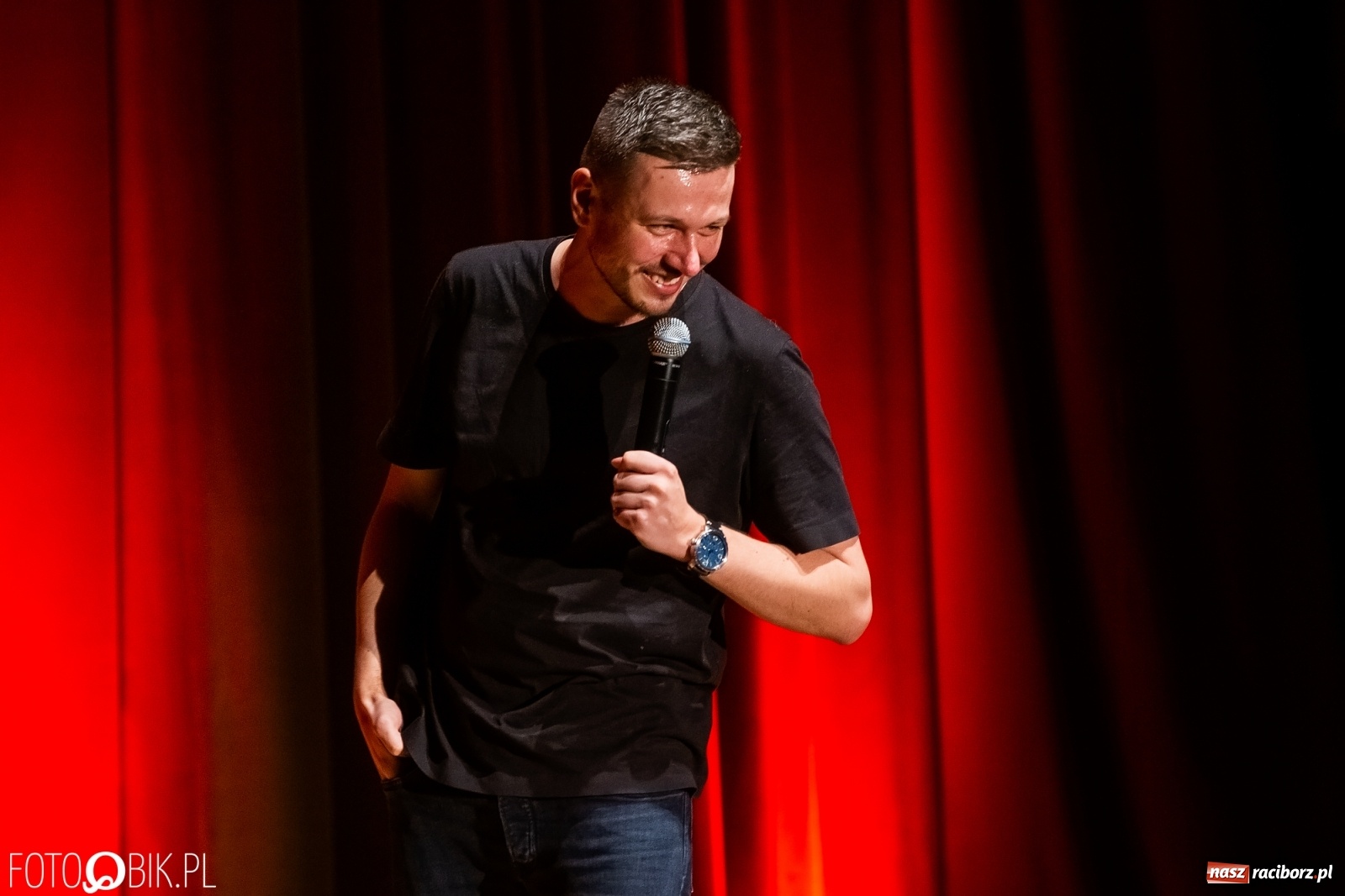 Zdjęcie w galerii na portalu naszraciborz.pl: Mateusz Socha z premierowym programem w Raciborskim Centrum Kultury wiadomości z regionu